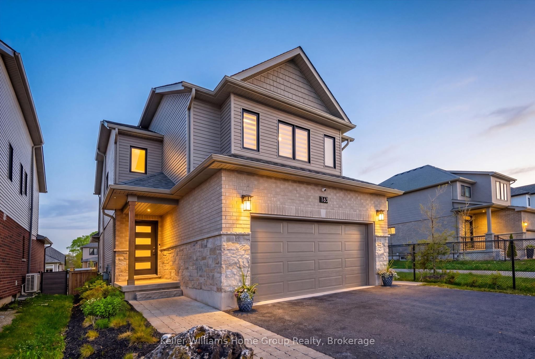 163 Halls Drive, Centre Wellington, ON N0B 1S0 photo 5
