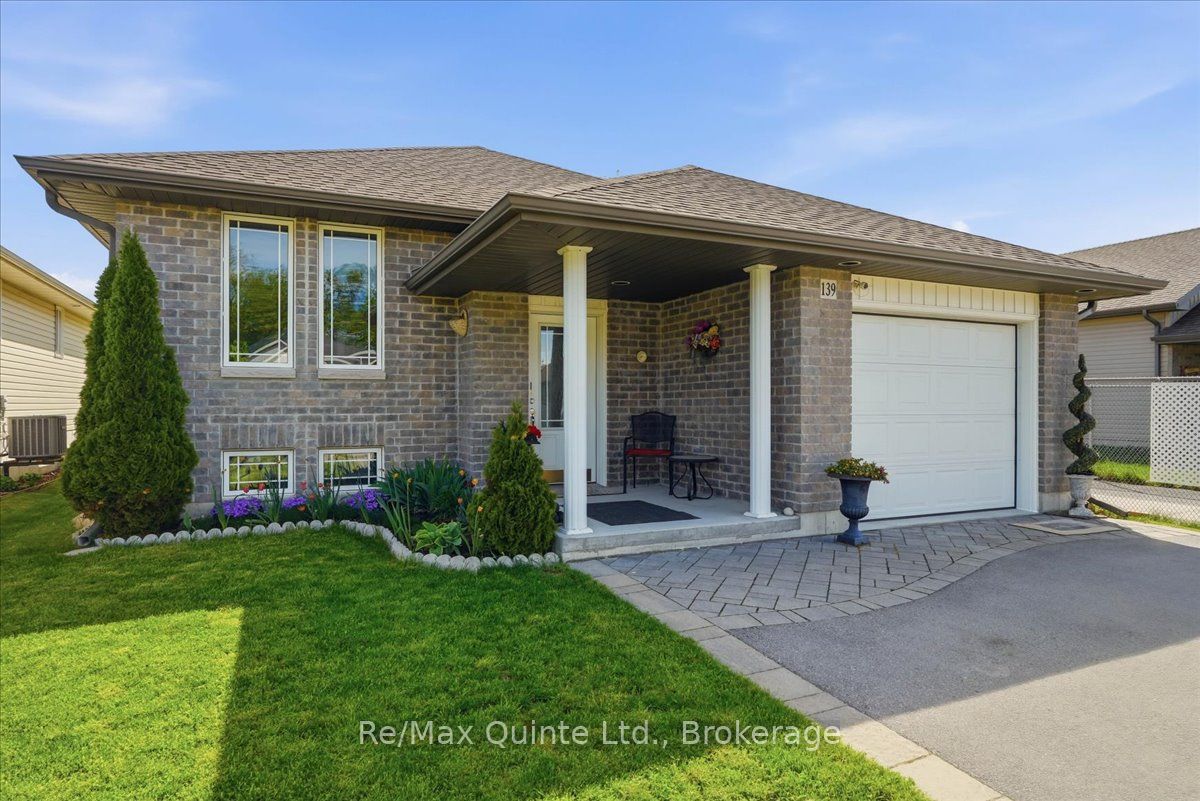 139 Greenhill Lane, Belleville, ON K8N 0C7