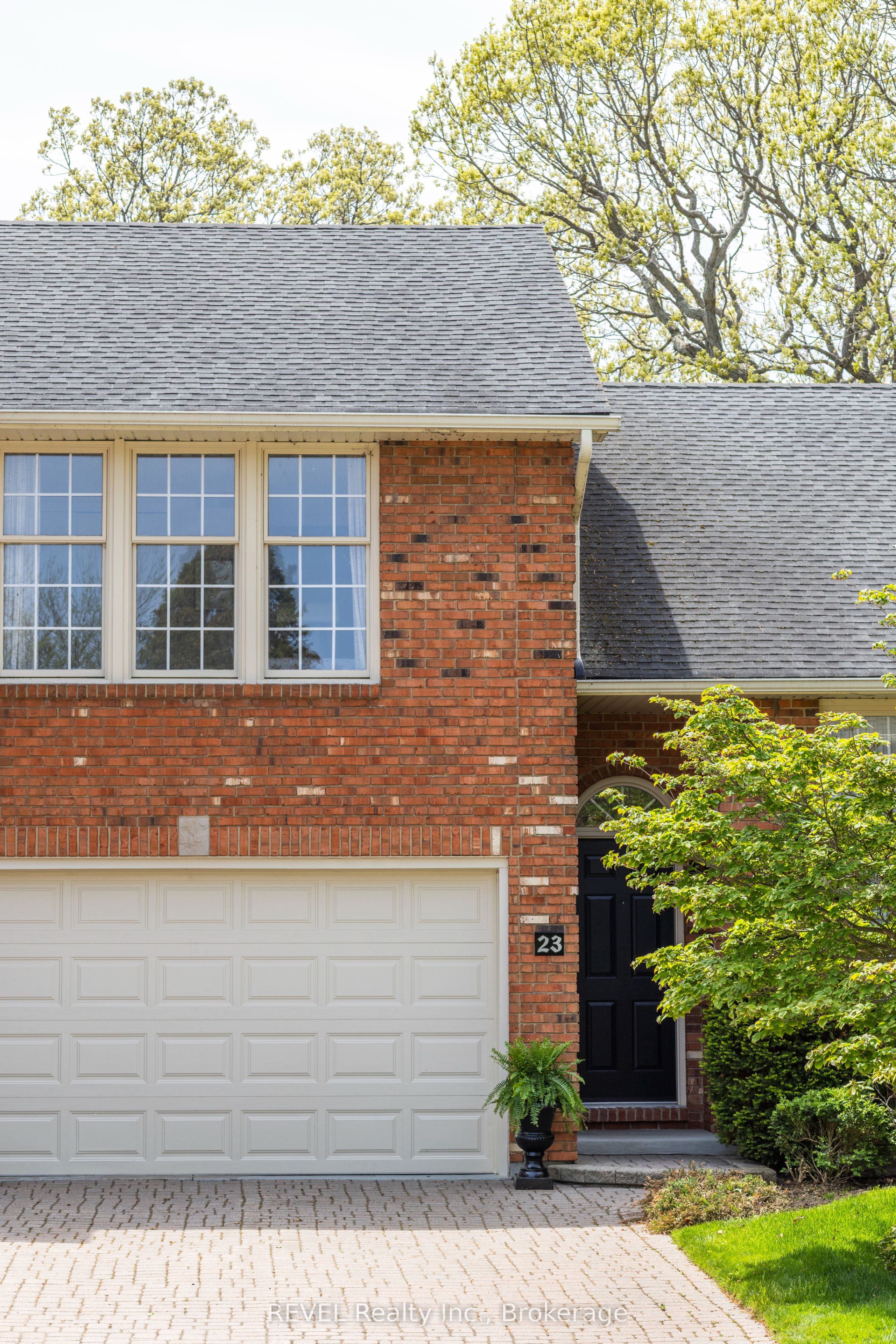 5 Carn Castle Gate 23, St. Catharines, ON L2N 5V4 photo 4