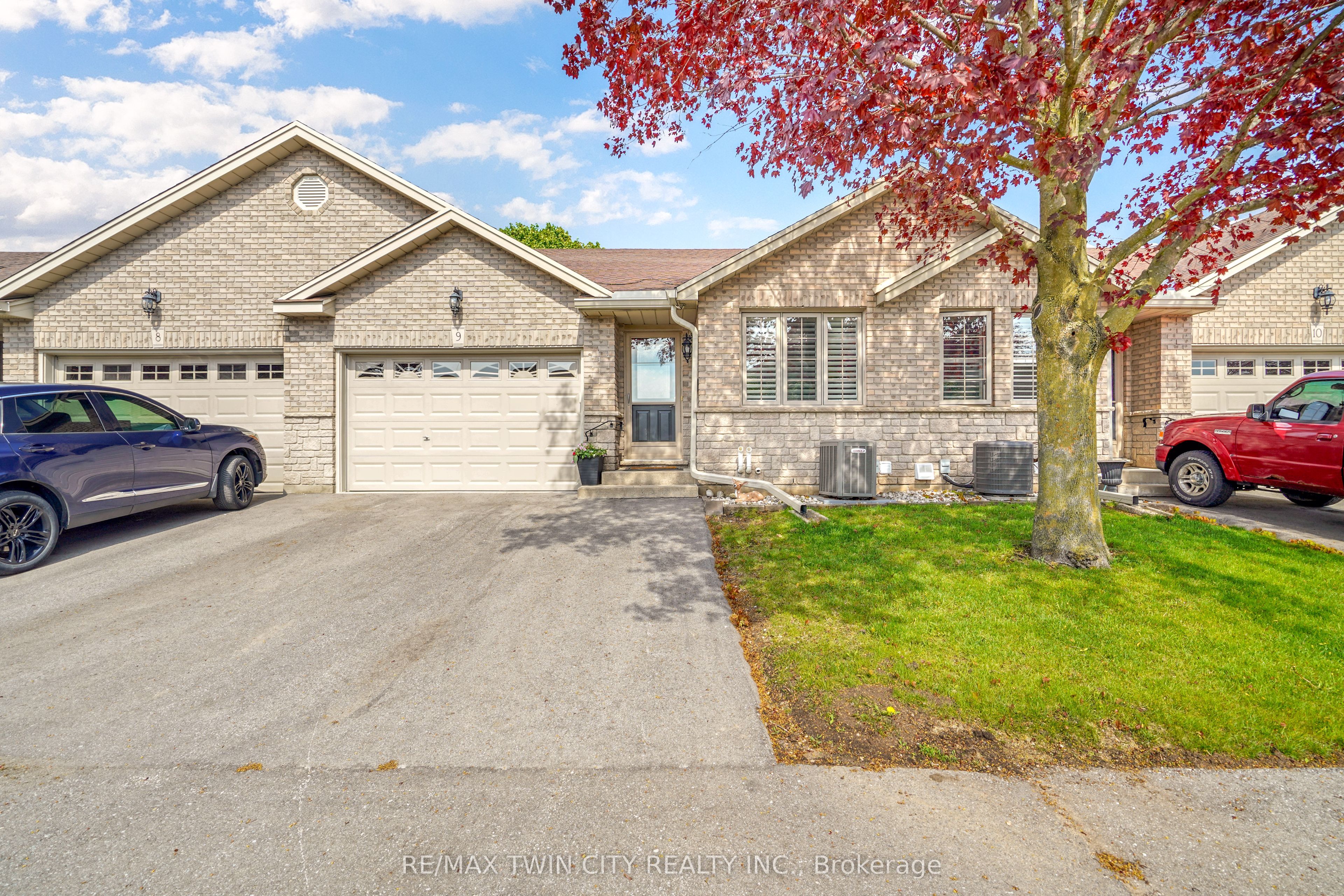 24 Griffiths Drive 9, Brant, ON N3L 4C5 photo 4