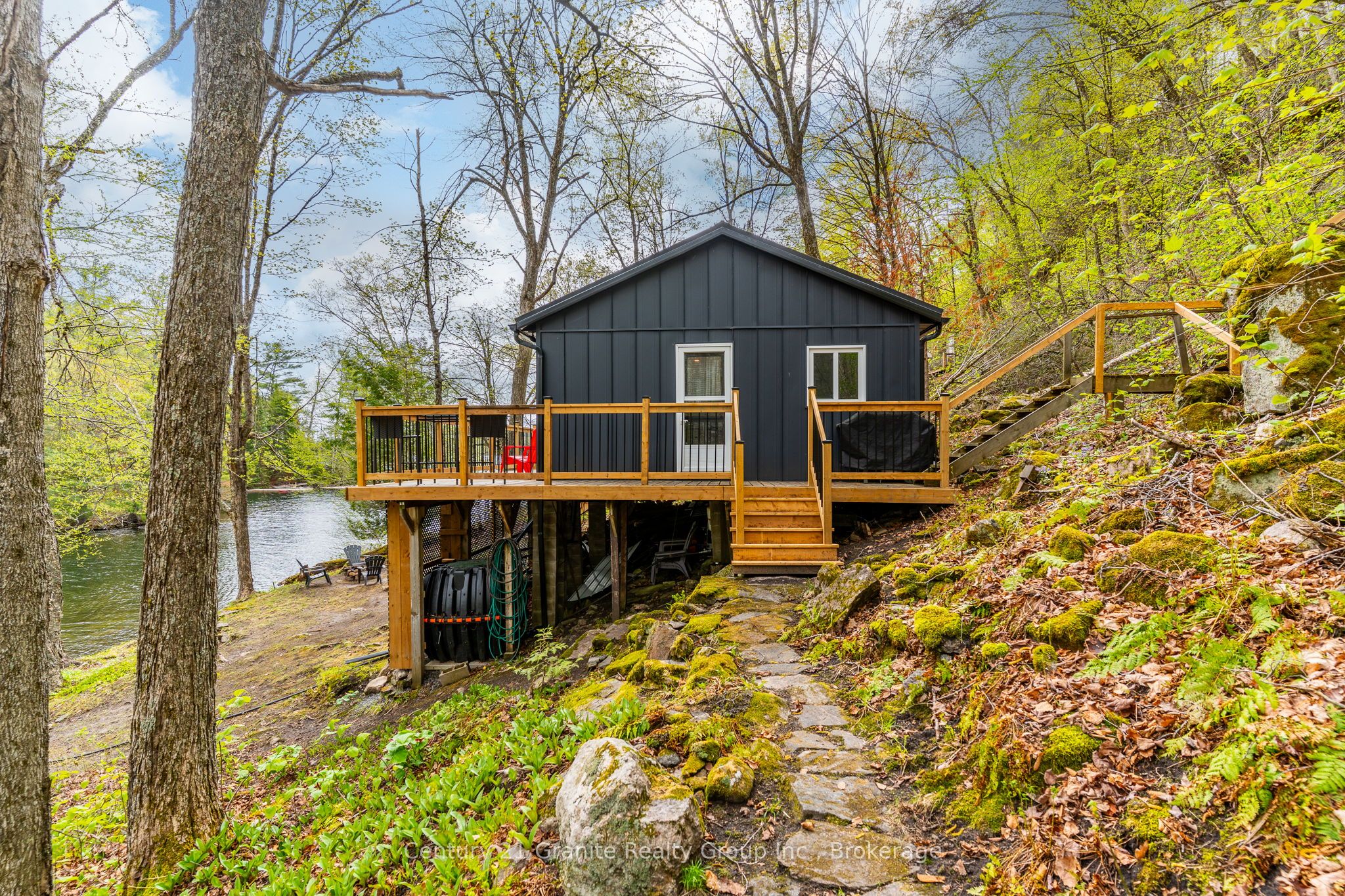 1184 Miskwabi Lake Road, Dysart et al, ON K0M 1S0 photo 4