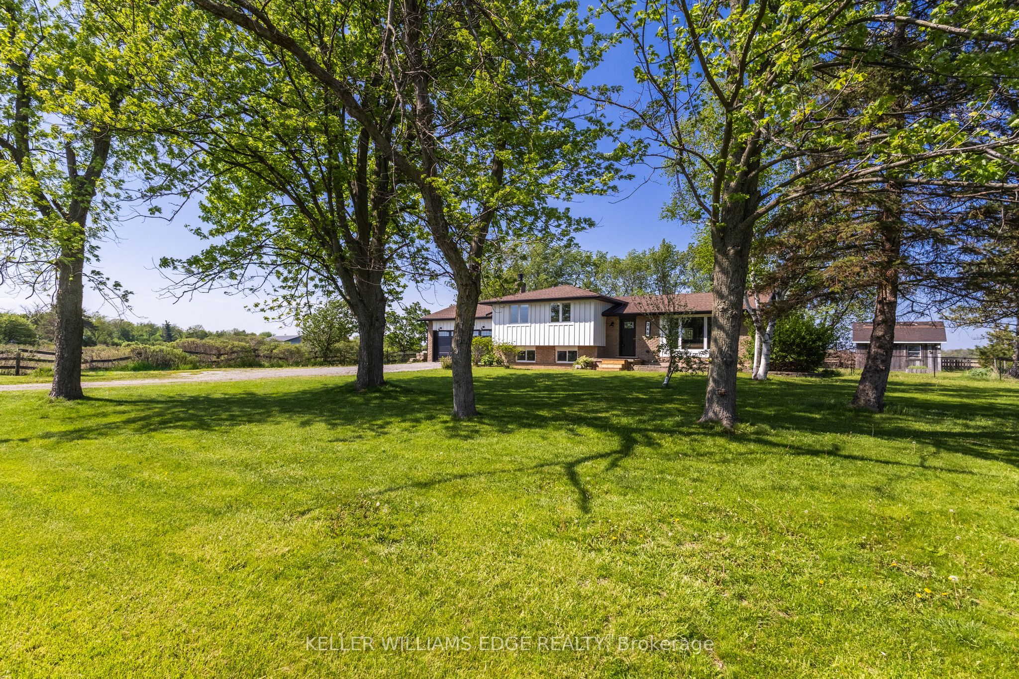 260 Binbrook Road, Hamilton, ON L0R 1C0 photo 2