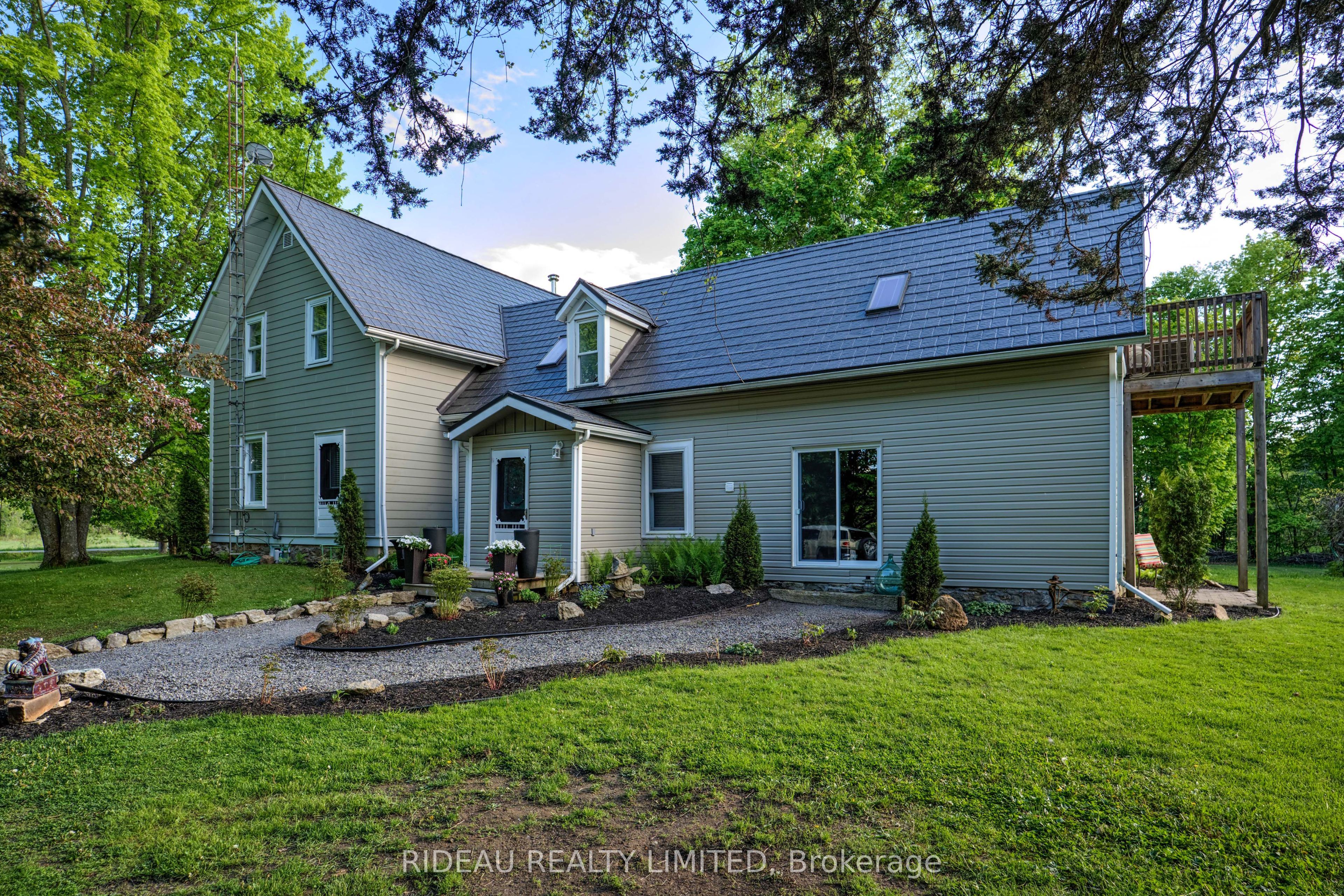 784 MCCANN Road, Rideau Lakes, ON K0G 1V0