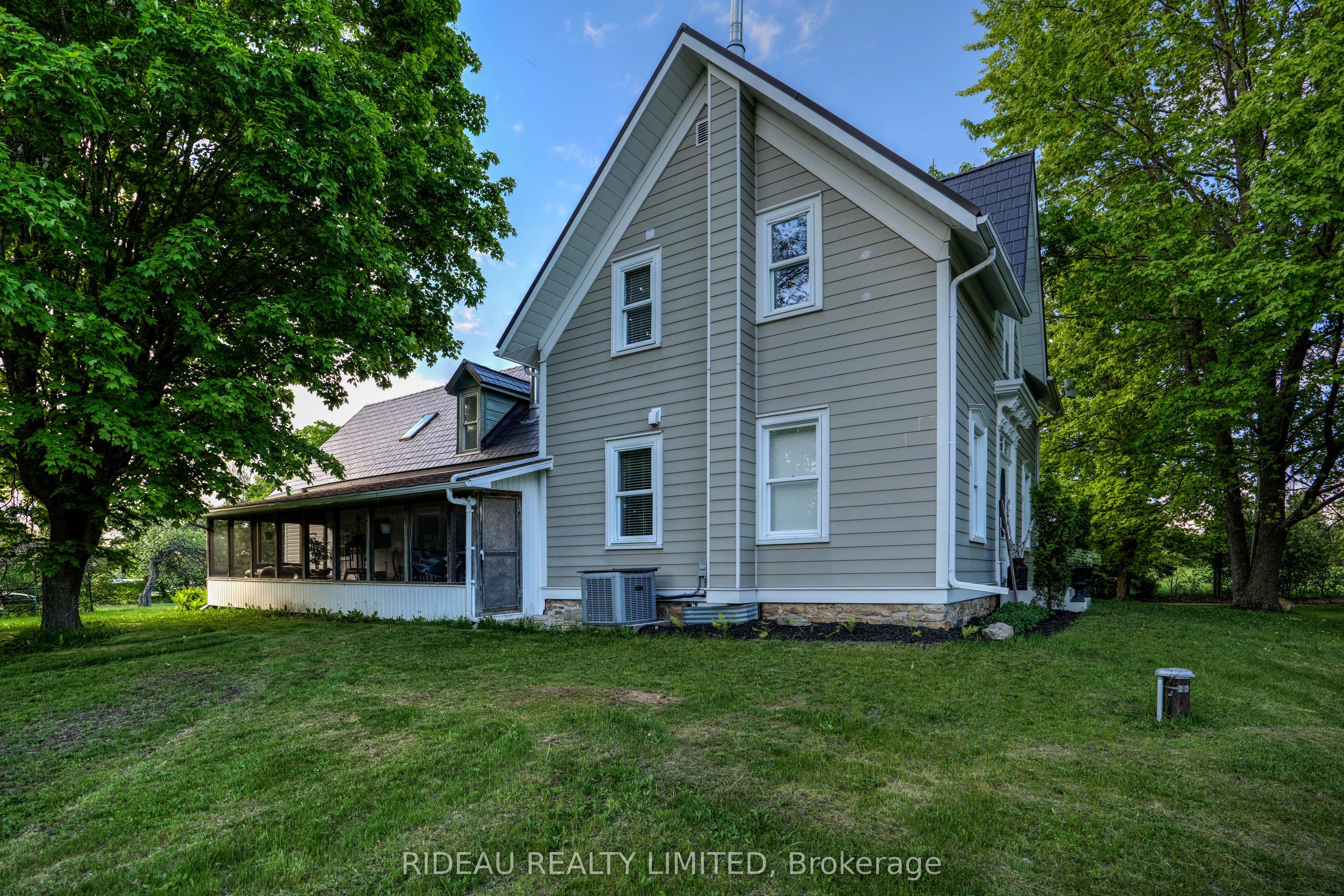 784 MCCANN Road, Rideau Lakes, ON K0G 1V0 photo 3