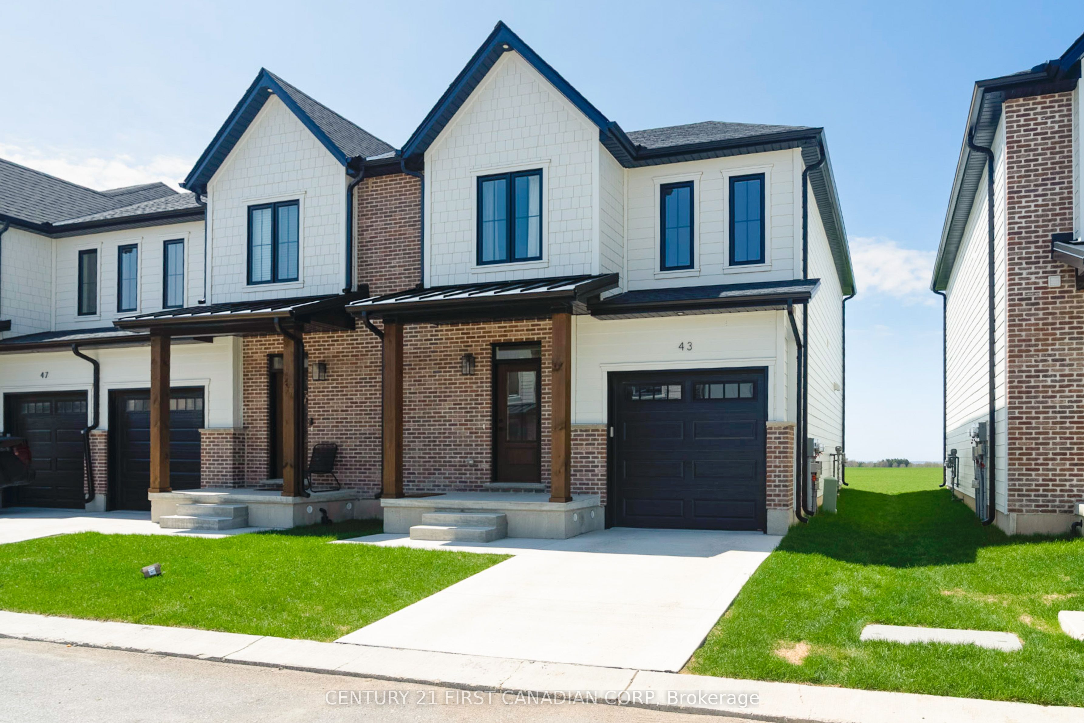 147 Scotts Drive 20(24), Lucan Biddulph, ON N0M 2J0 photo 2