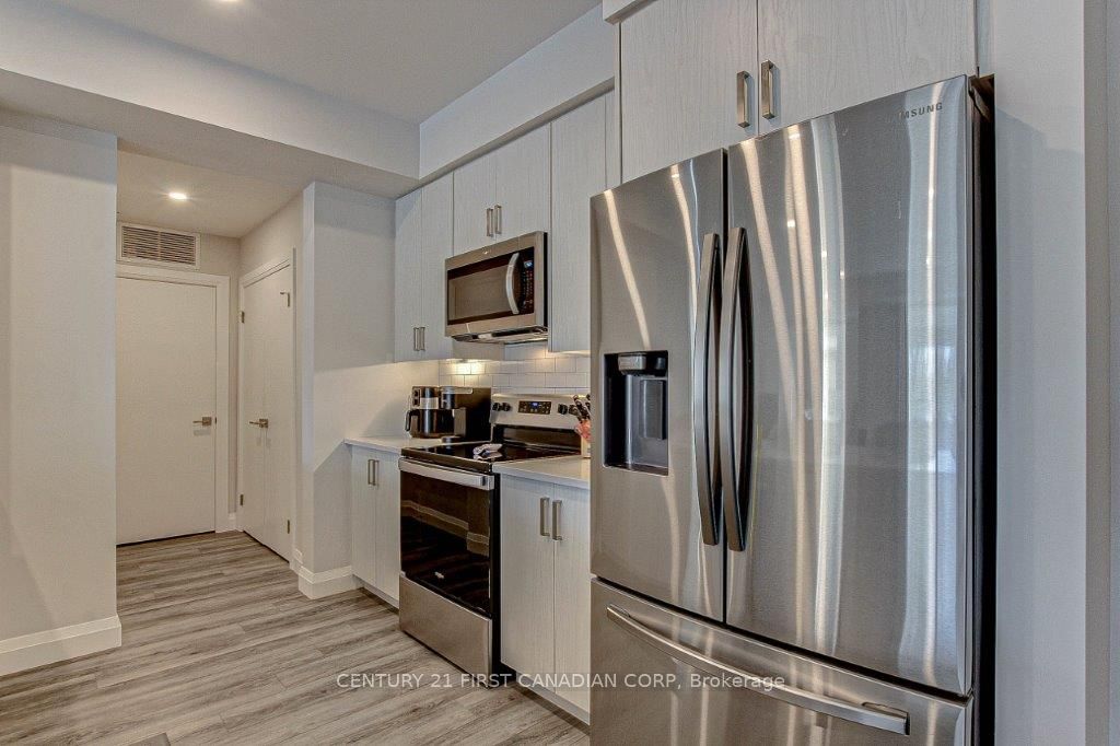 200 Callaway Road 208, London North, ON N6G 3X6 photo 3