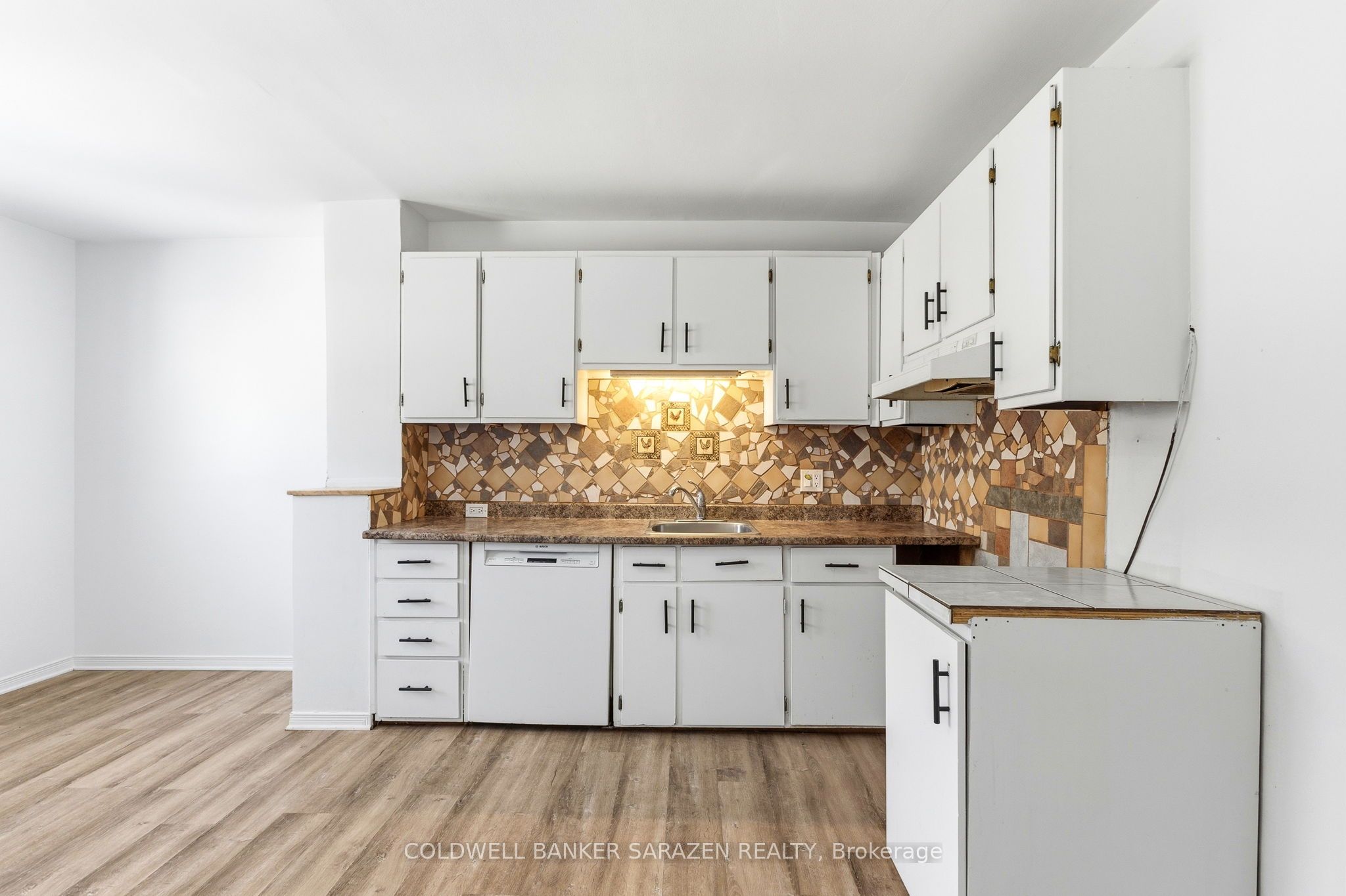278 ST JACQUES Street, Vanier and Kingsview Park, ON K1L 5G7 photo 5