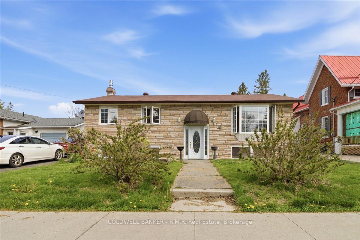 18 Russell Street, Brighton, ON K0K 1H0 photo 2