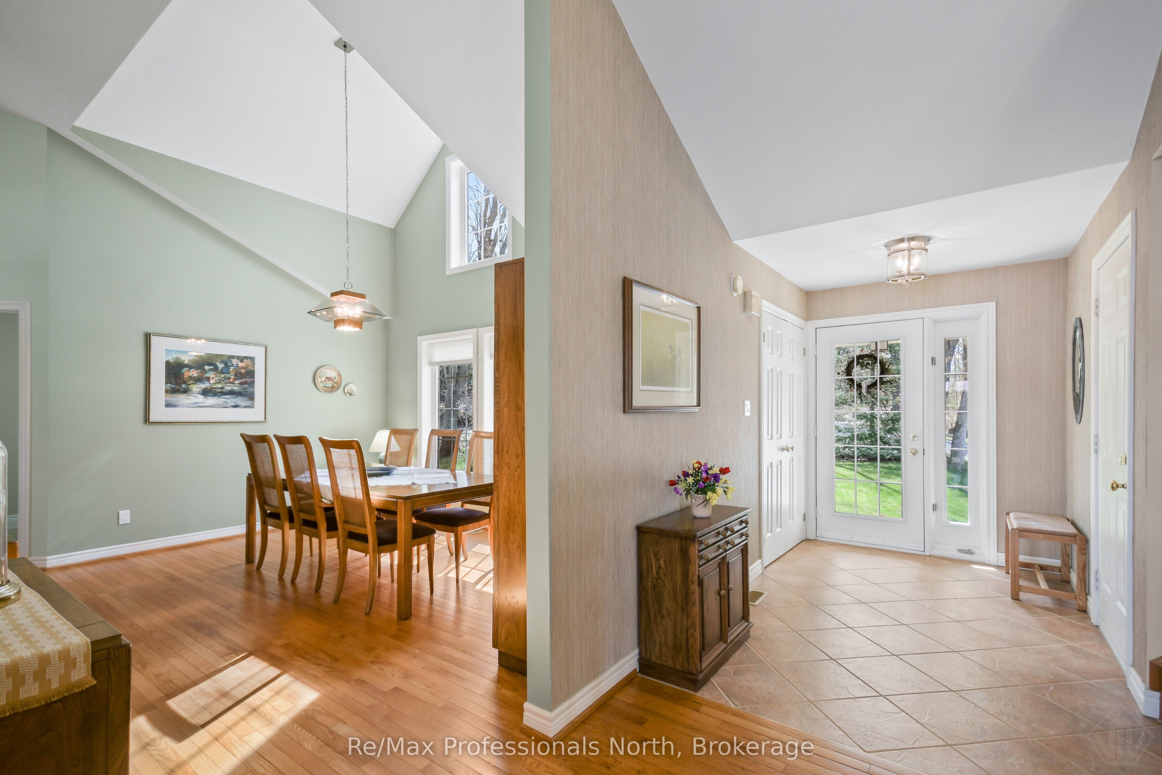 355 Loudon Point Road, Gravenhurst, ON P1P 1R2 photo 5