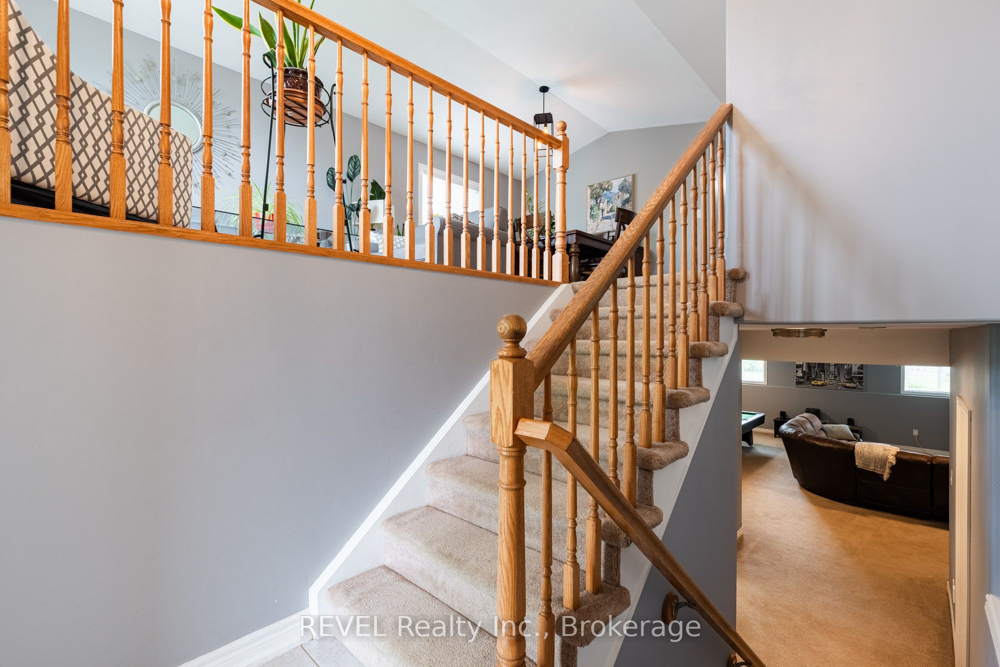 8368 Racey Avenue, Niagara Falls, ON L2H 3M7 photo 4