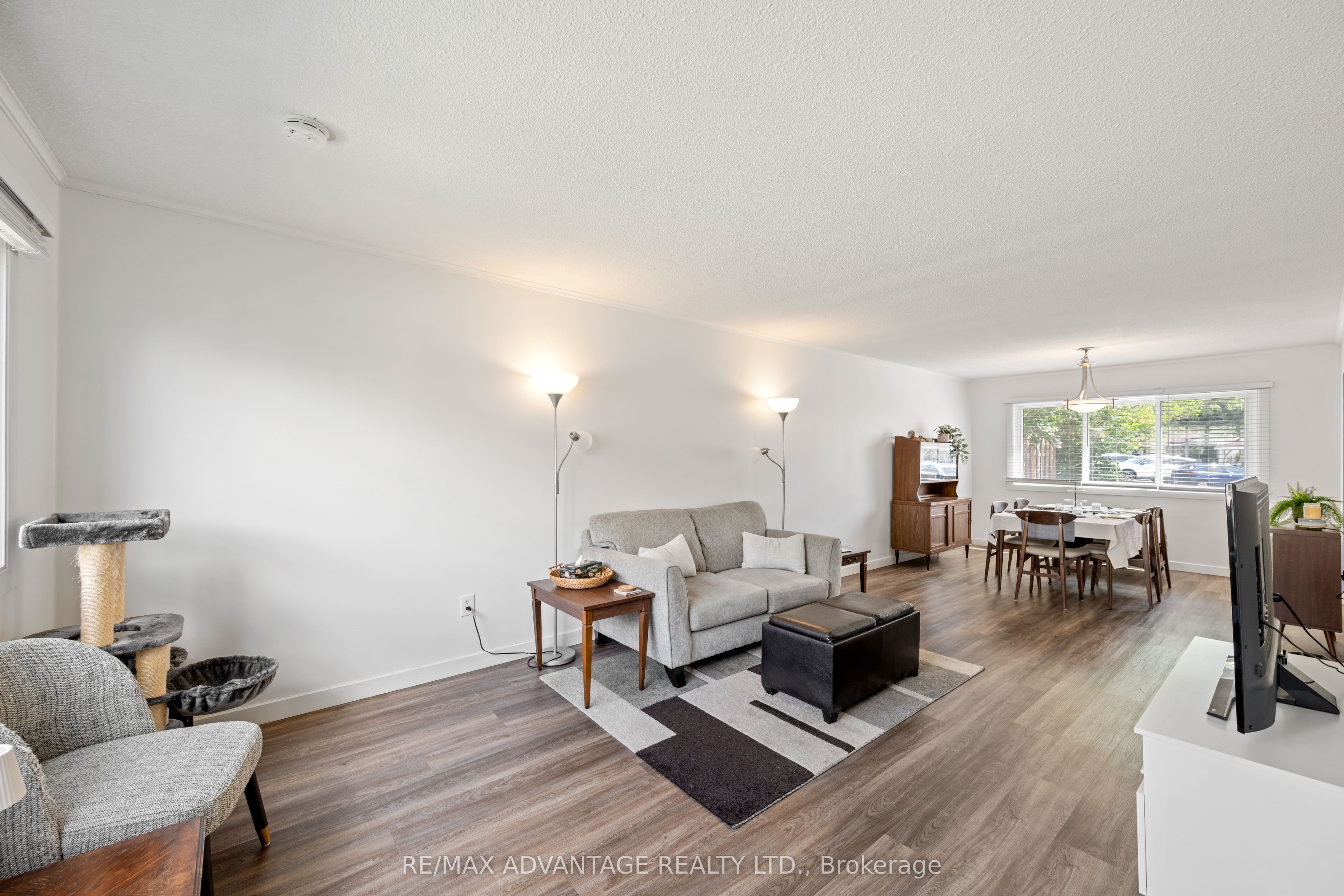 749 Wilkins Street, London South, ON N6C 4Z9 photo 5
