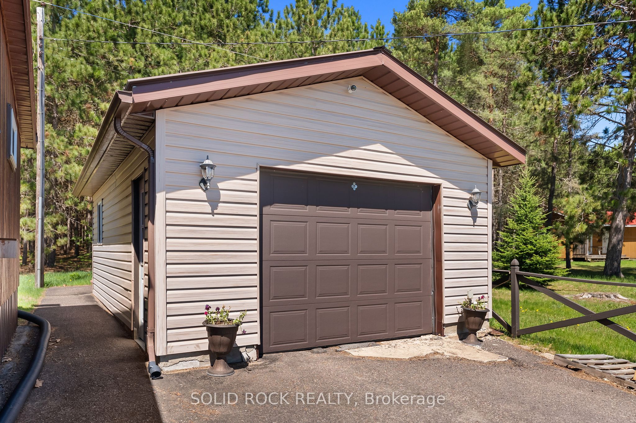 1111 Lake Clear Road, Bonnechere Valley, ON K0J 1T0 photo 4