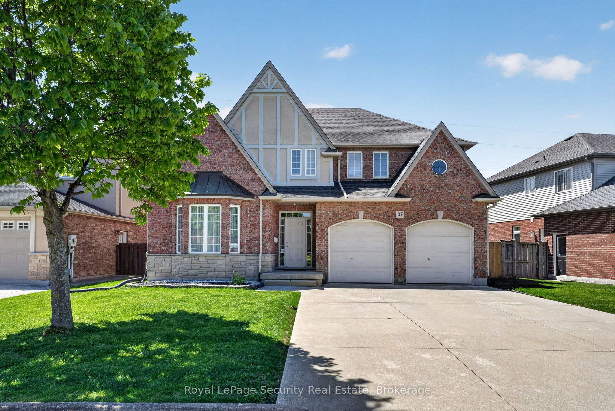37 Fredonia Crescent, St. Catharines, ON L2S 4C3 photo 2