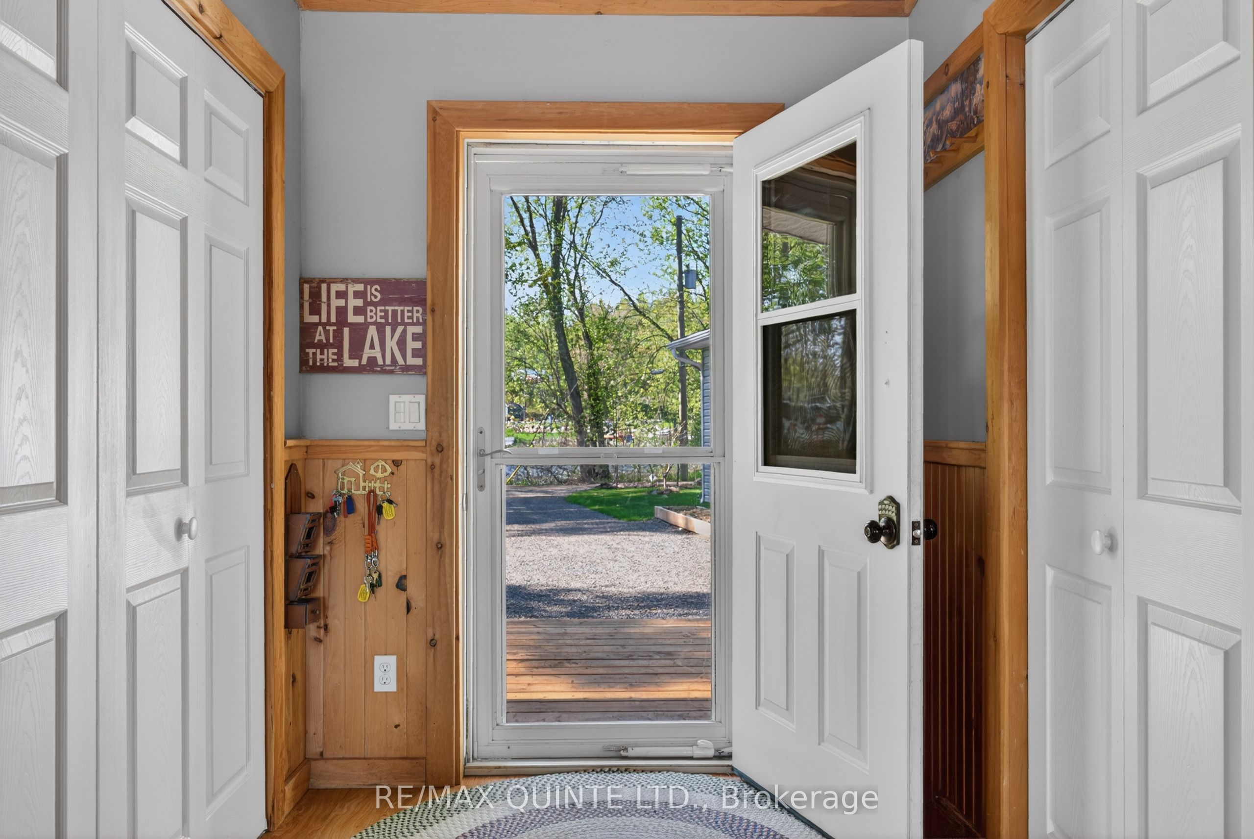 585 Pine Point Lane, Centre Hastings, ON K0K 2K0 photo 5