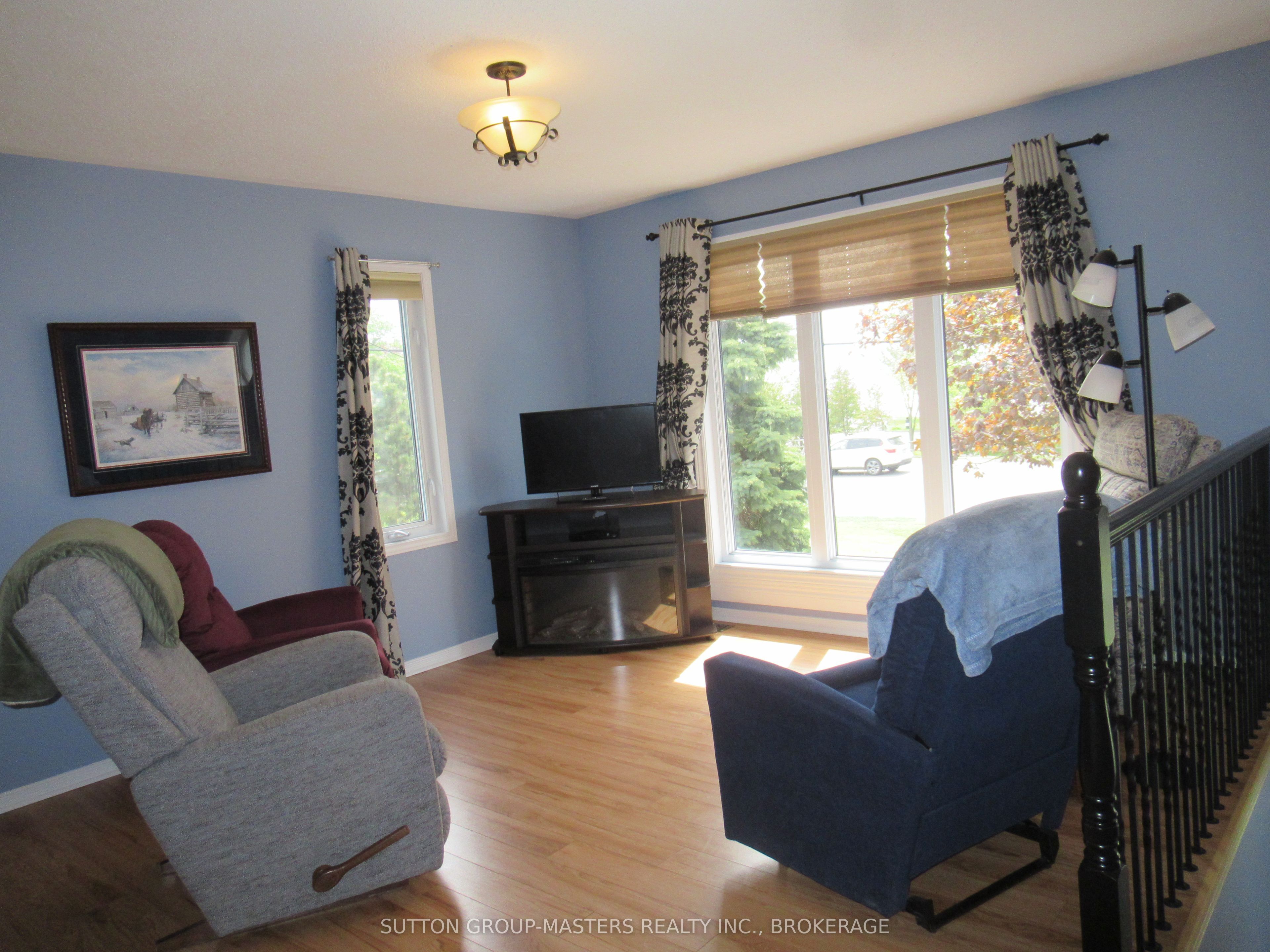 4571 Bath Road, Loyalist, ON K7N 1A8 photo 2