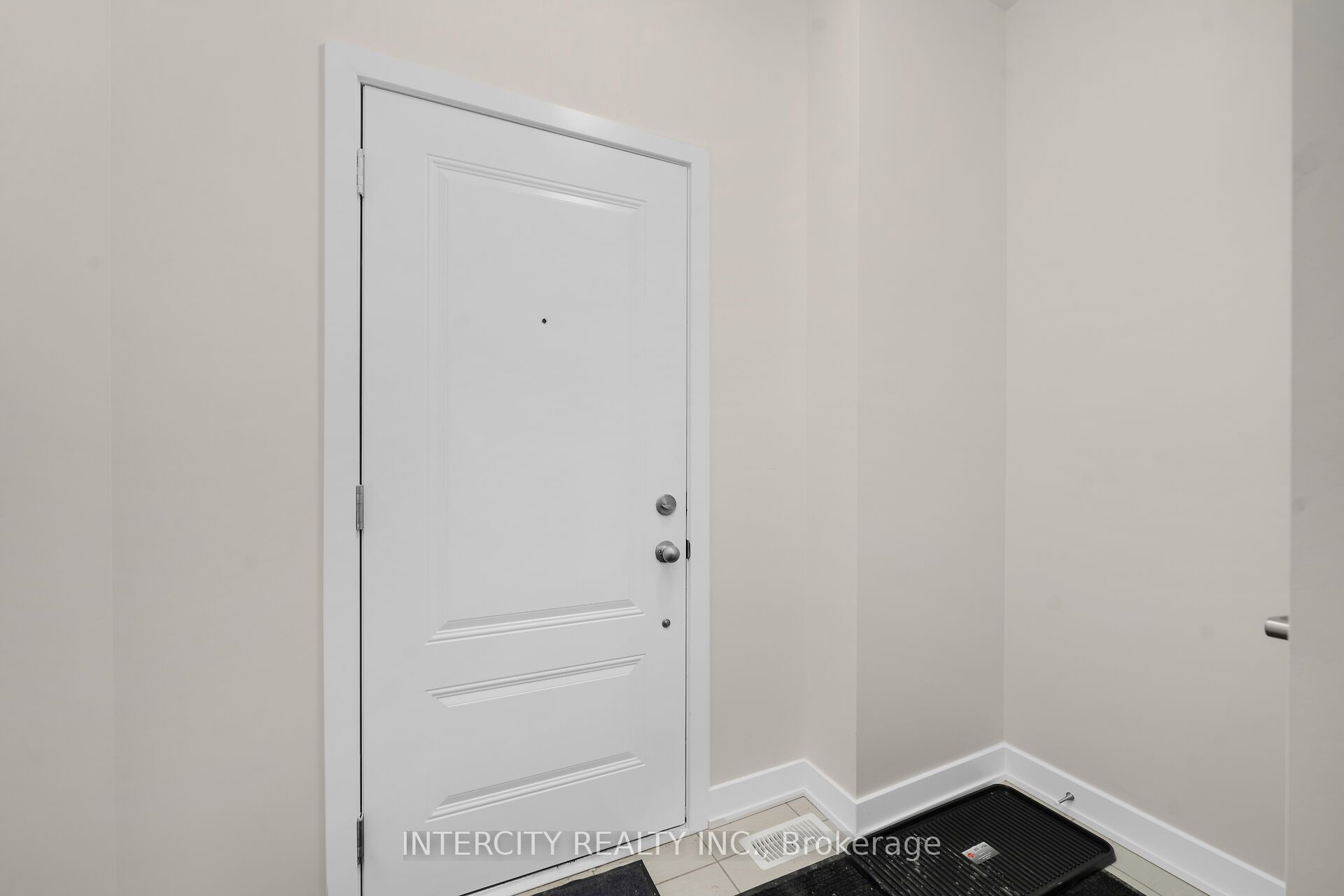 100 Walden Drive Blk 7 Unit 3, Shelburne, ON L9V 3Y1 photo 3