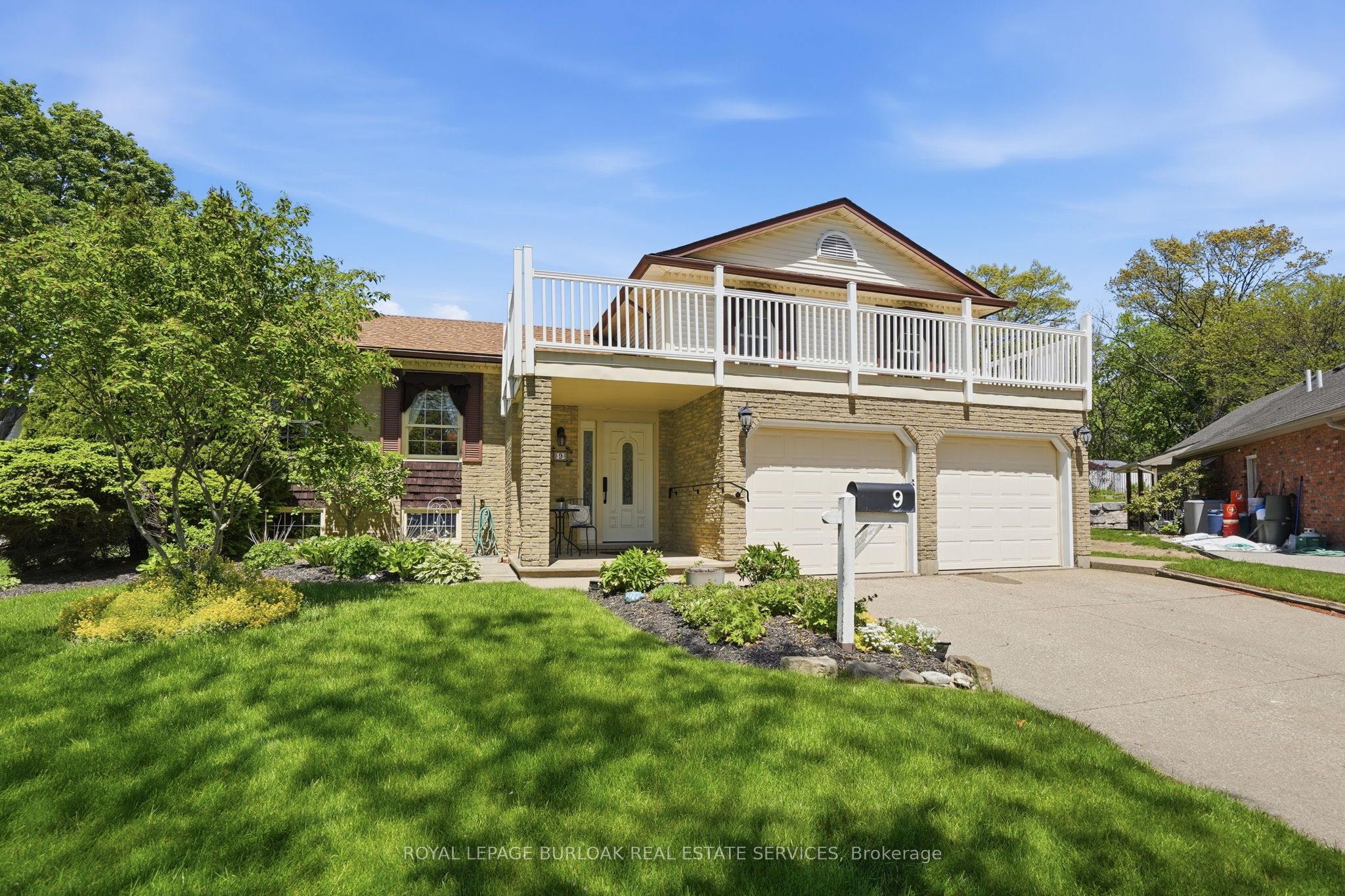 9 Magnolia Court, Pelham, ON L3E 0H5 photo 2