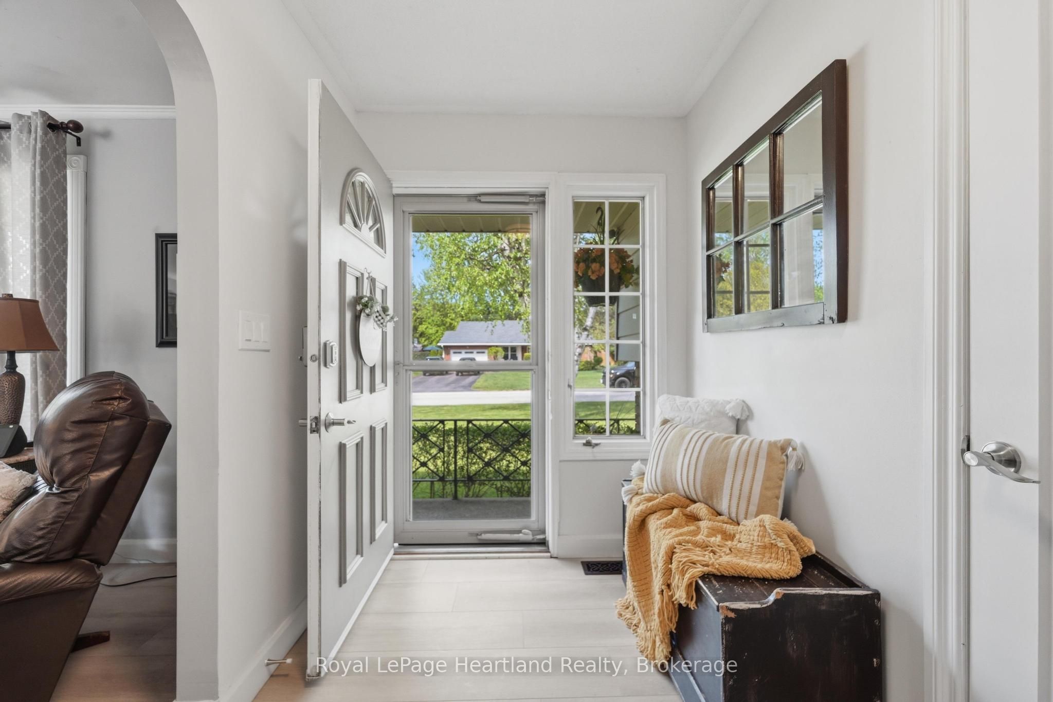 36589 DUNLOP Drive, Ashfield-Colborne-Wawanosh, ON N7A 3Y1 photo 3