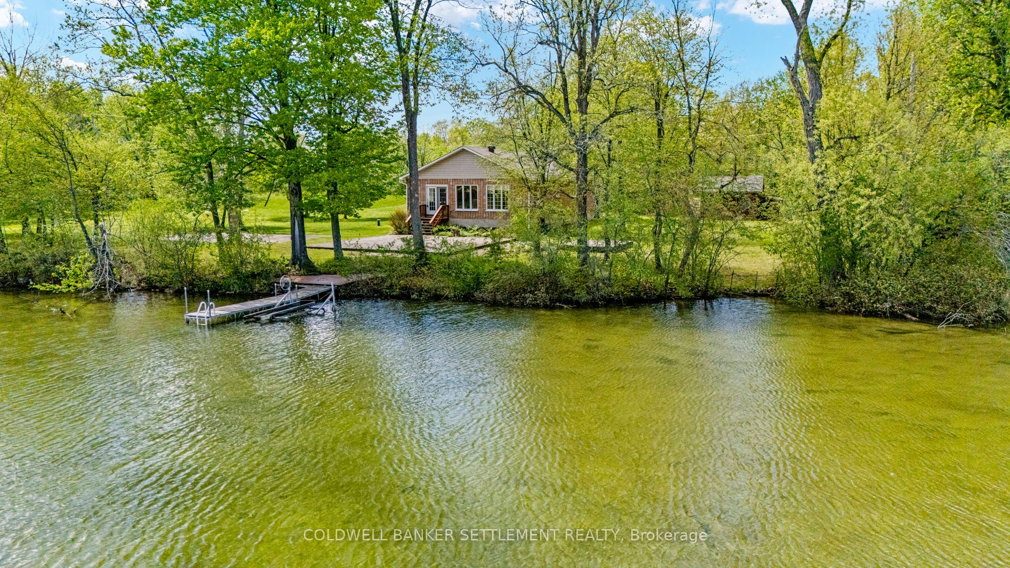 52 Berry Park Lane, Rideau Lakes, ON K0G 1L0