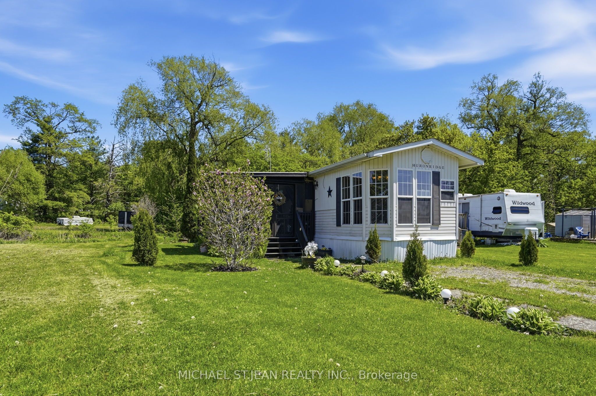 2490 Governors Road B34, Hamilton, ON L0R 1T0 photo 3