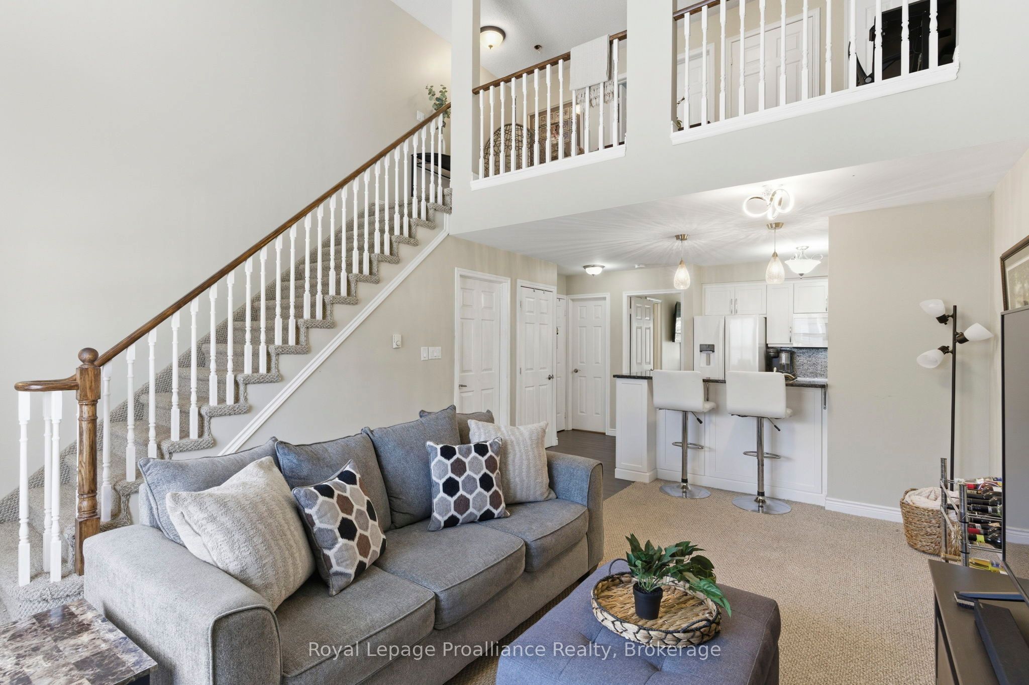 182 D'arcy Street C202, Cobourg, ON K9A 5H9 photo 4