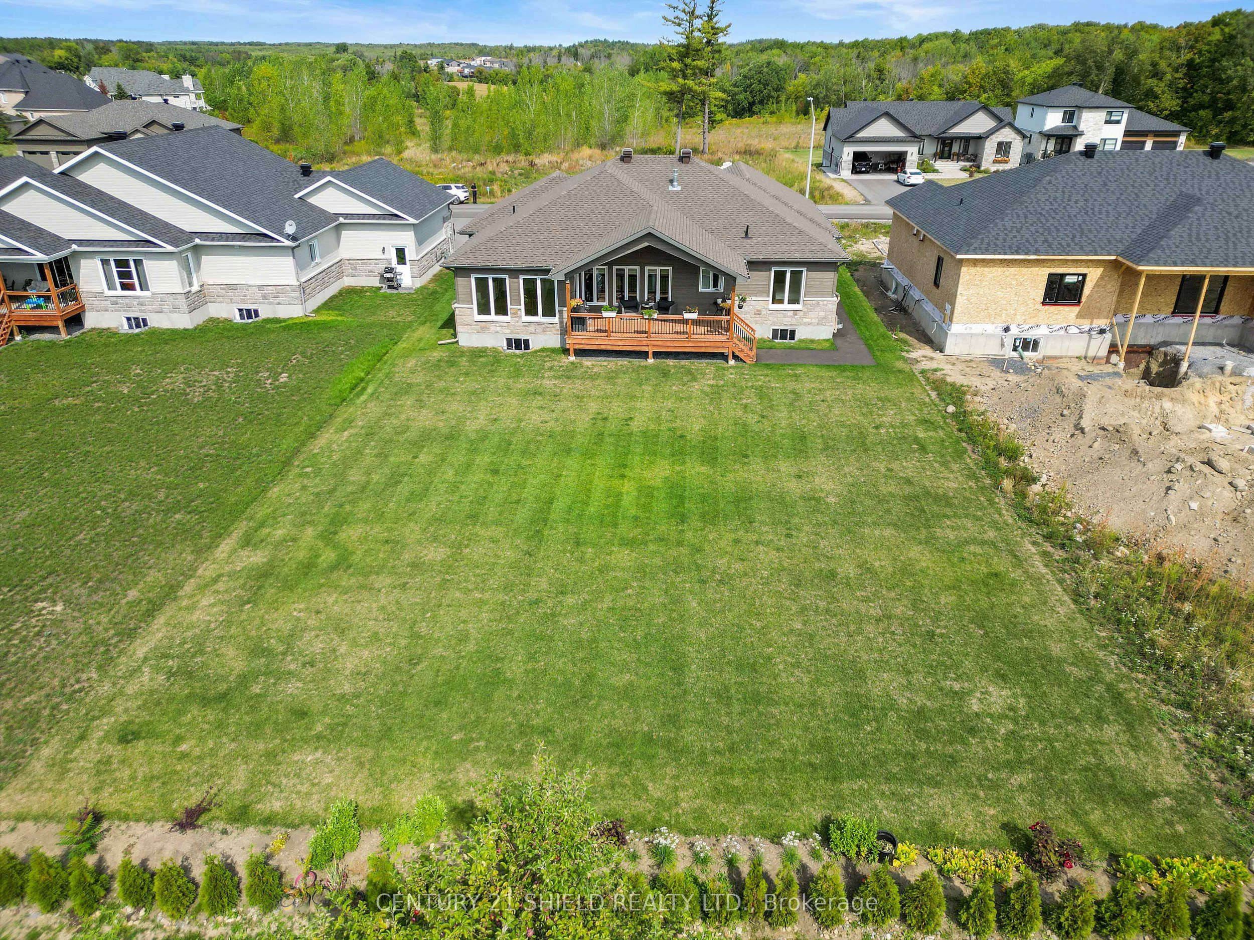 29 Whitetail Avenue, South Stormont, ON K0C 1P0 photo 4