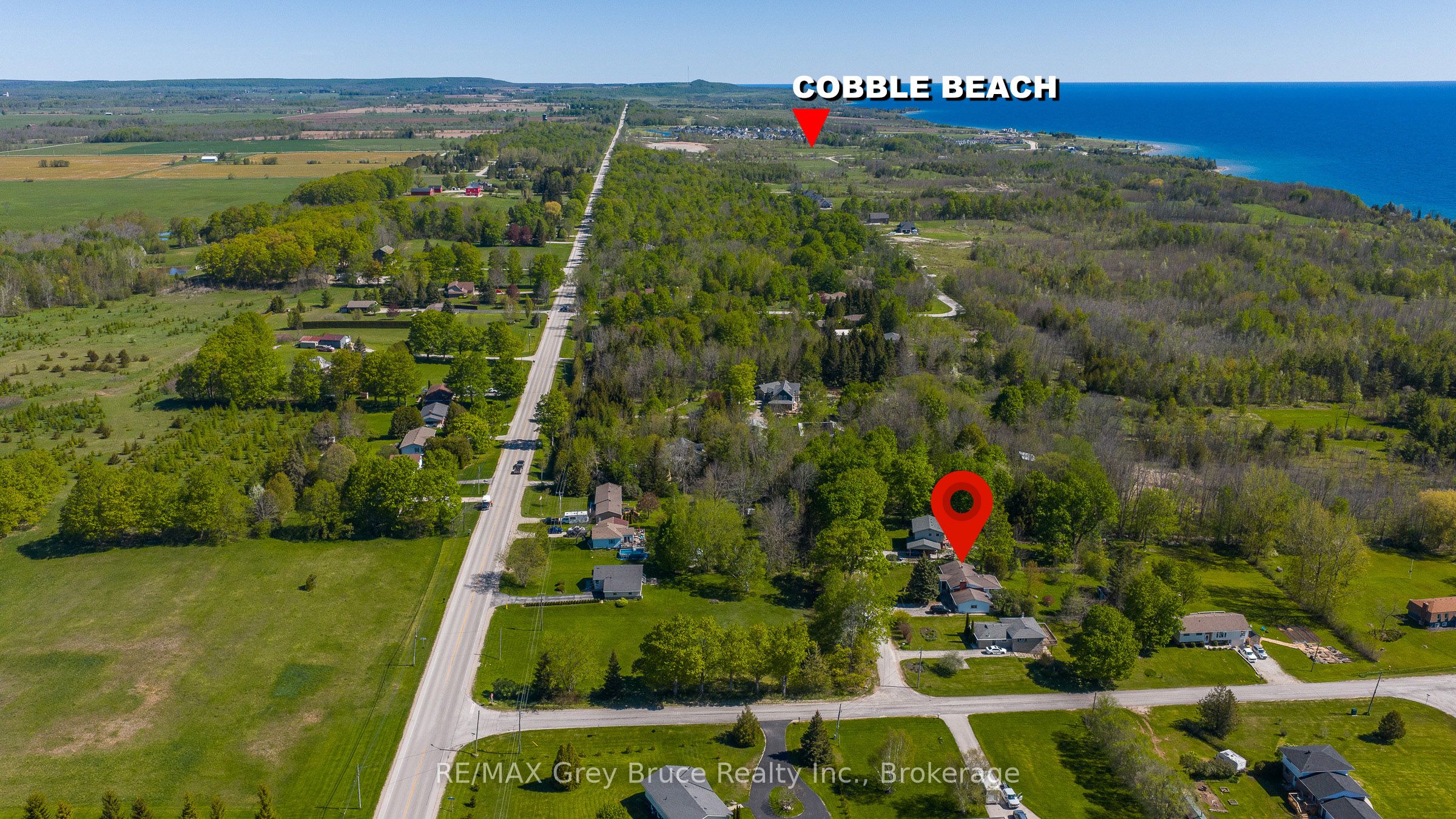 105 Maple Grove Lane, Georgian Bluffs, ON N4K 0G2 photo 4