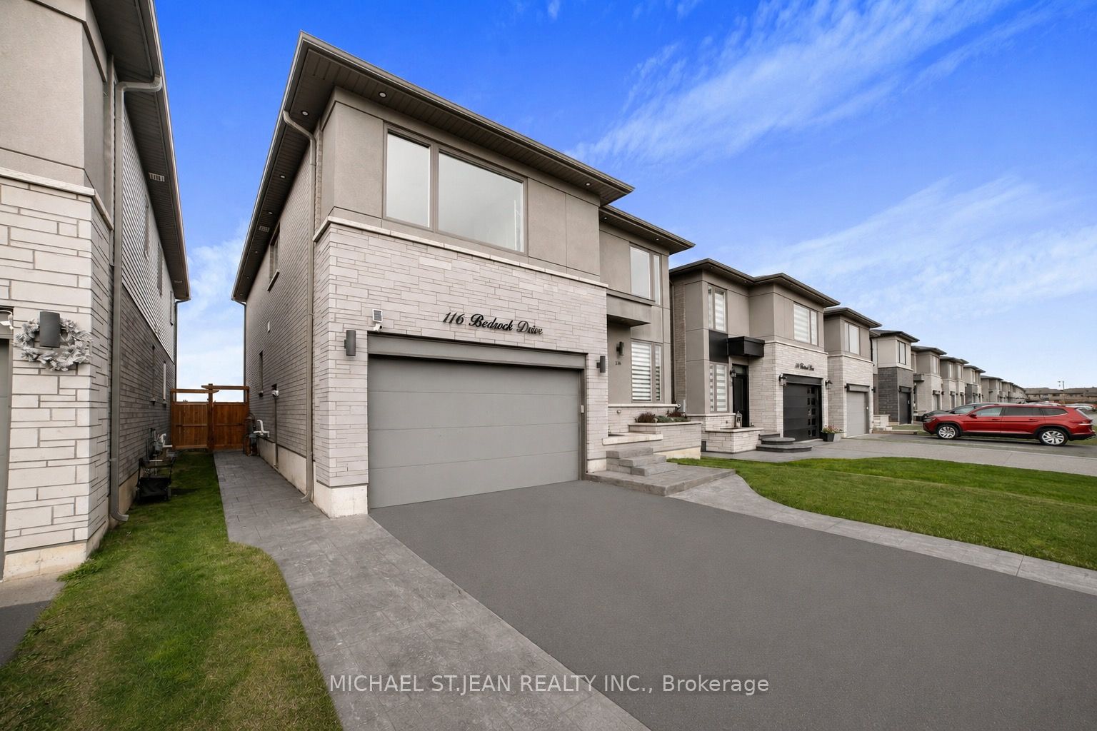 116 Bedrock Drive, Hamilton, ON L8J 0K6 photo 3