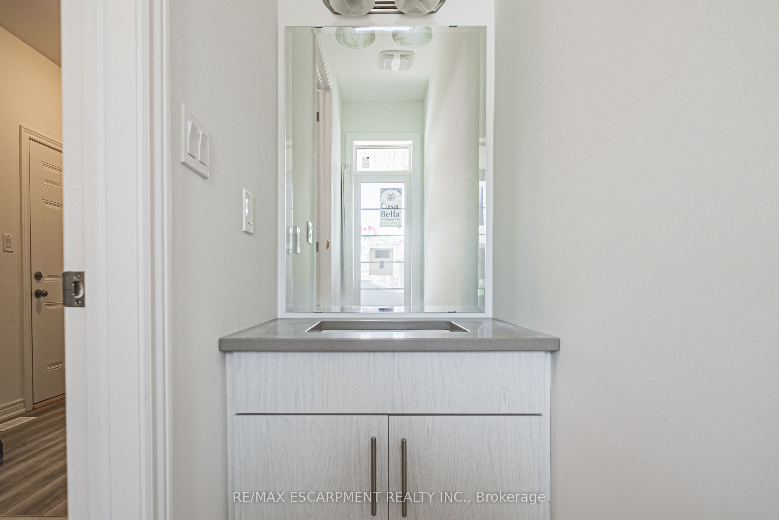 11 DAVINCI Boulevard, Hamilton, ON L9B 1B7 photo 4