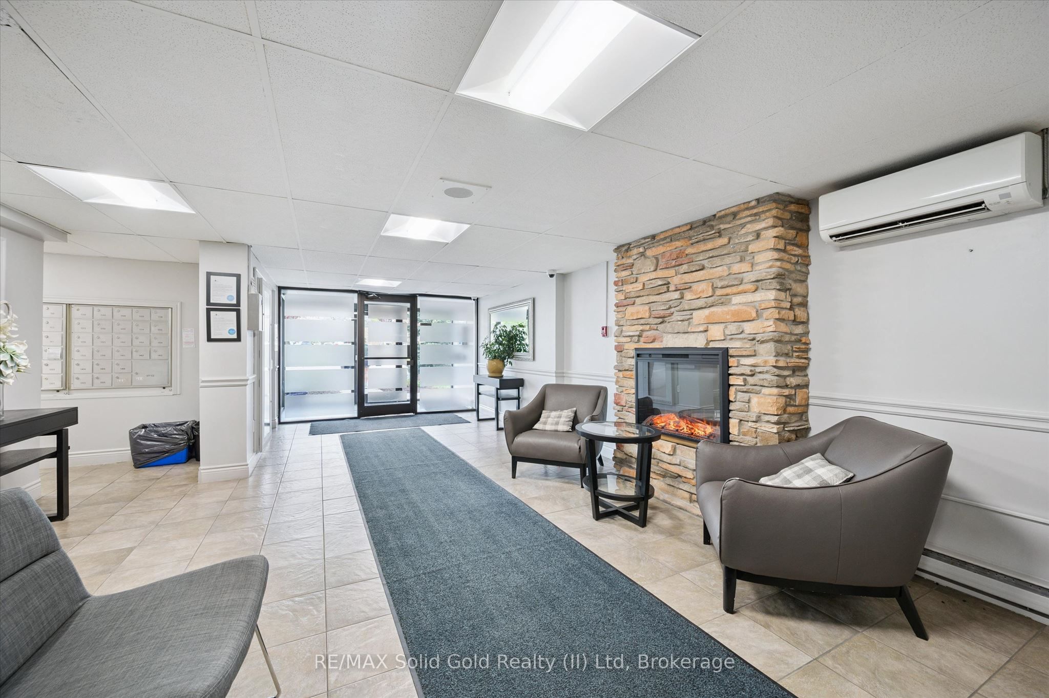 64 Benton Street 304, Kitchener, ON N2G 4L9 photo 5