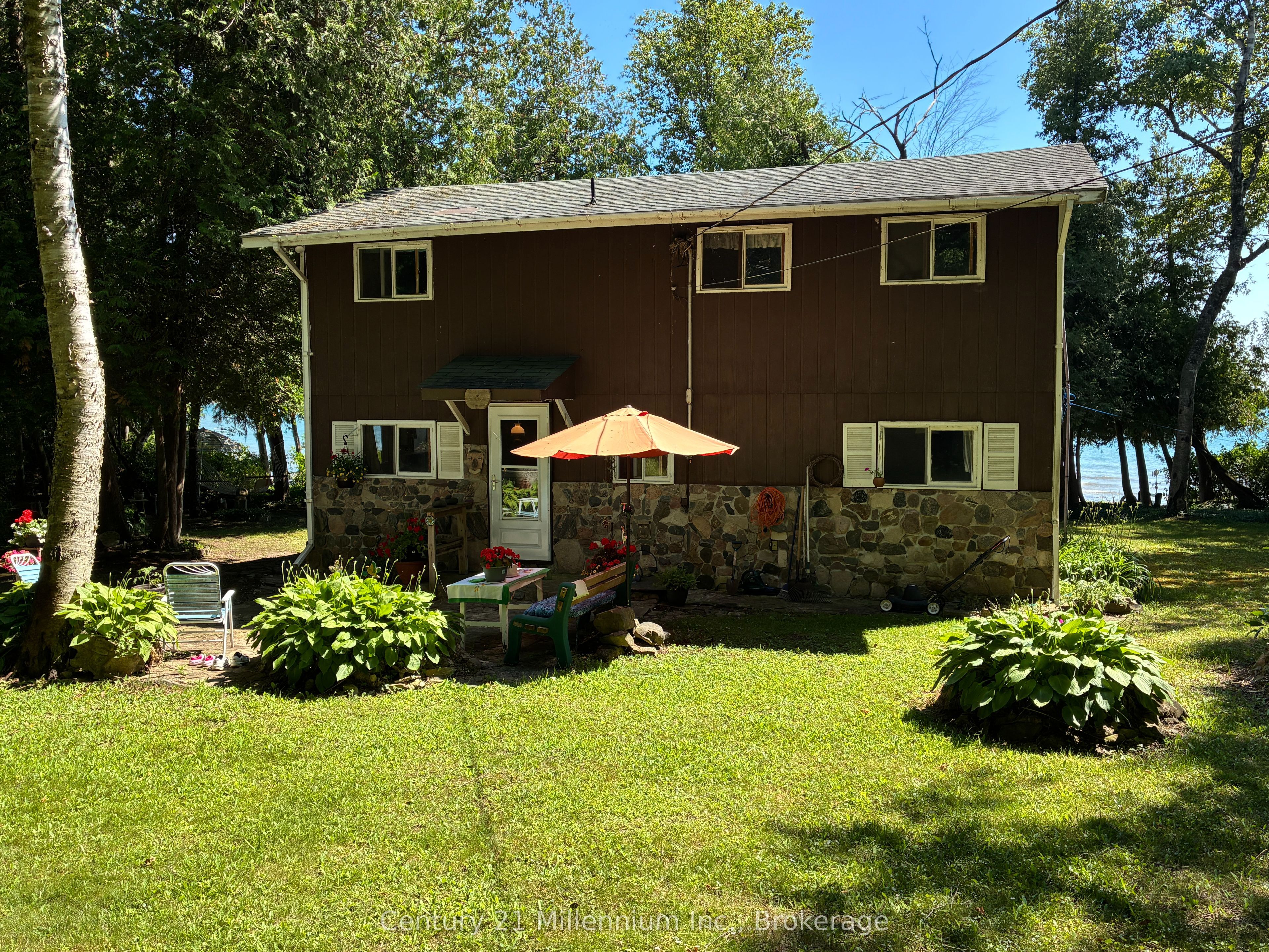 318 Victoria Street, Kincardine, ON N0G 2T0 photo 3