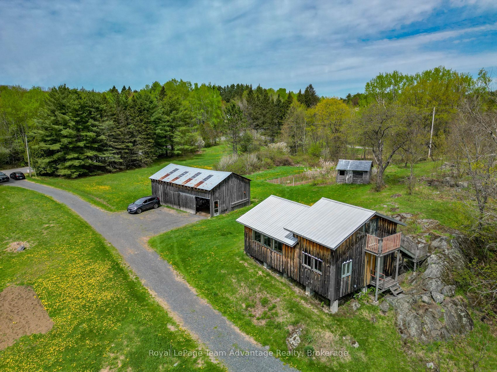 315 Lorimer Lake Road, McDougall, ON P2A 2W7 photo 4