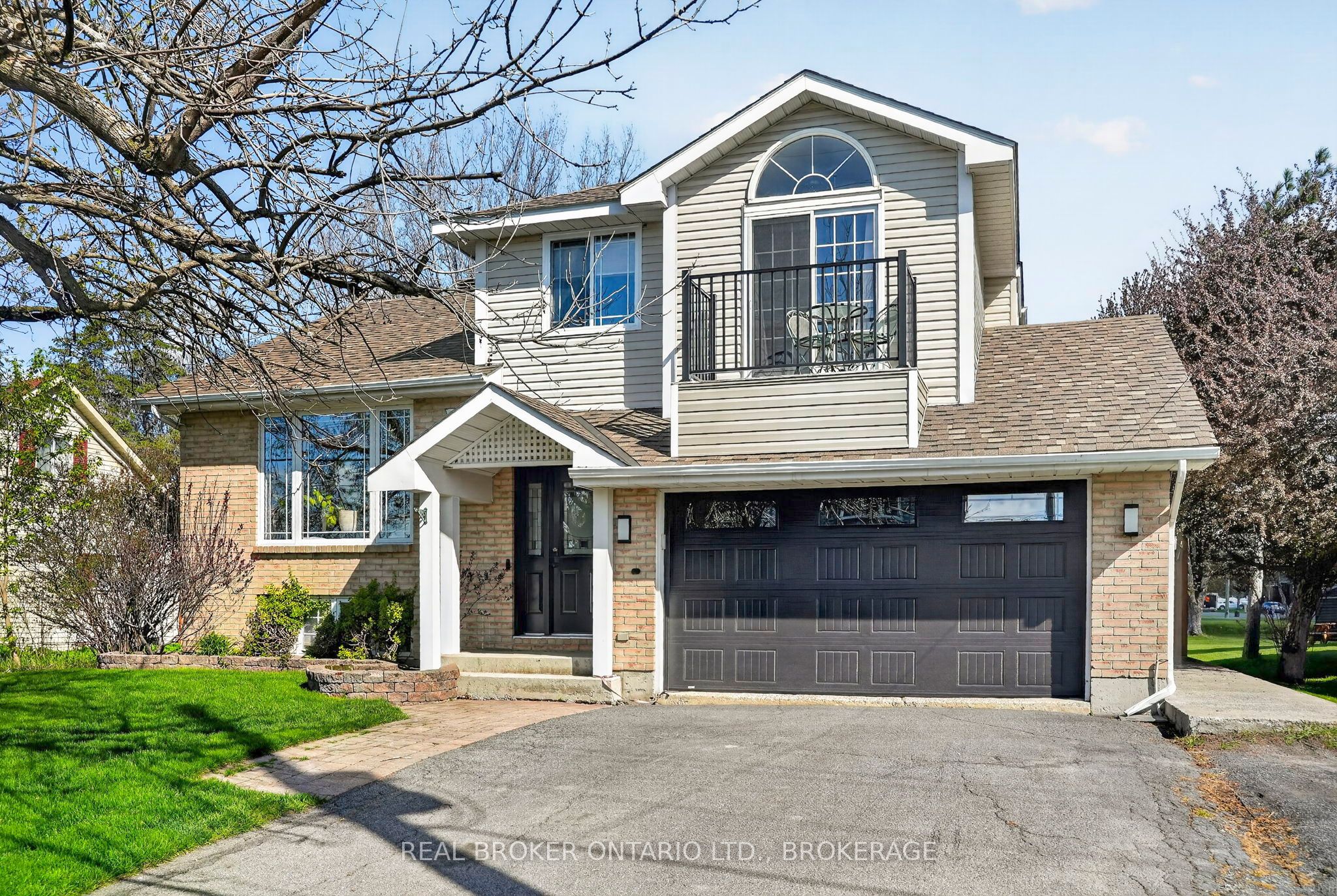 18247 County Rd 2 Road, South Glengarry, ON K6H 5R5