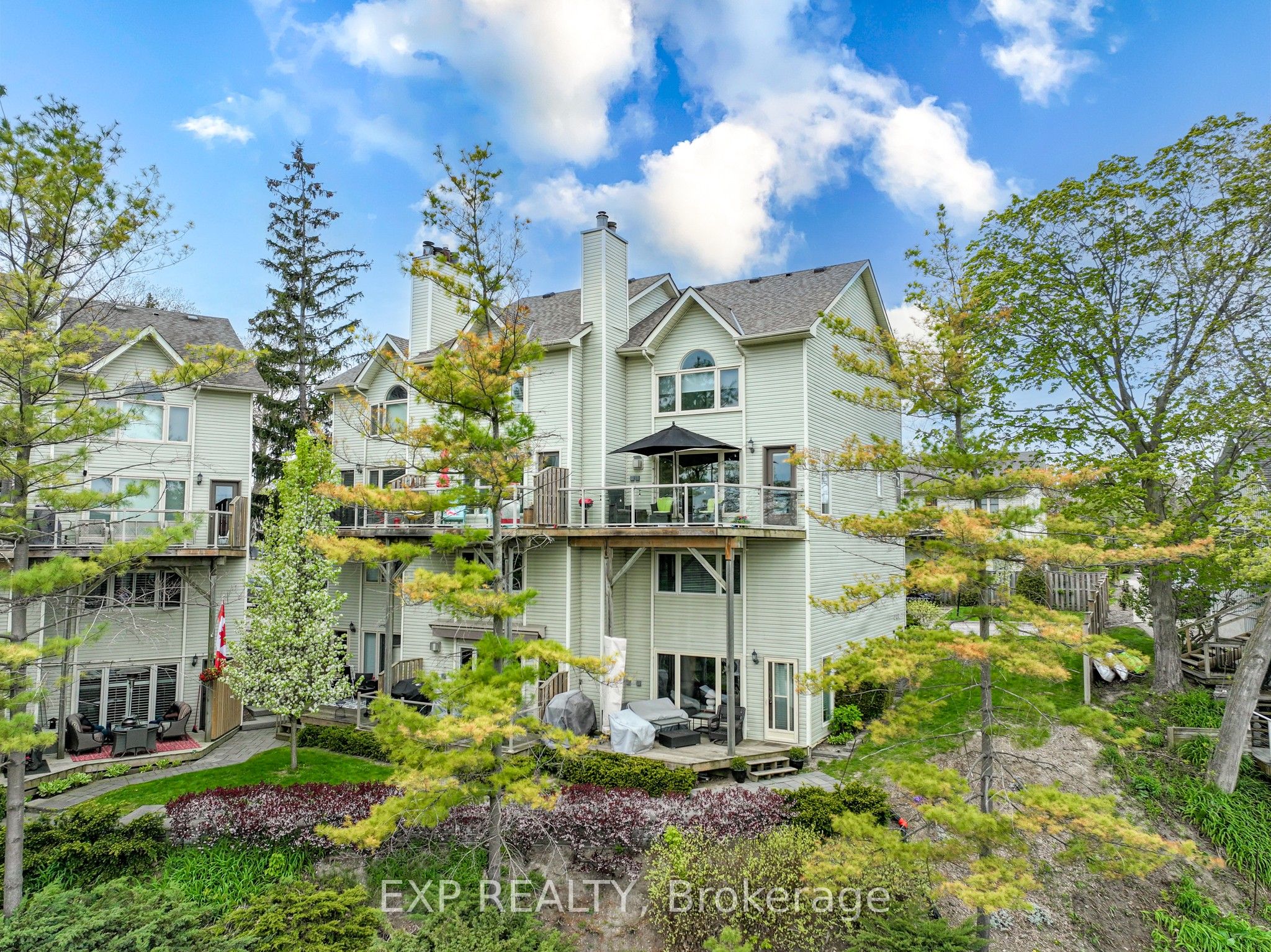 40 Ontario Street S 4, Lambton Shores, ON N0M 1T0 photo 2