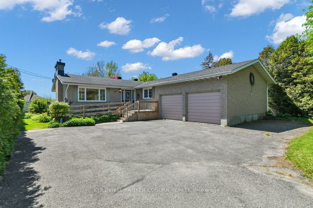 10 Manning Road, South Stormont, ON K0C 1P0 photo 3