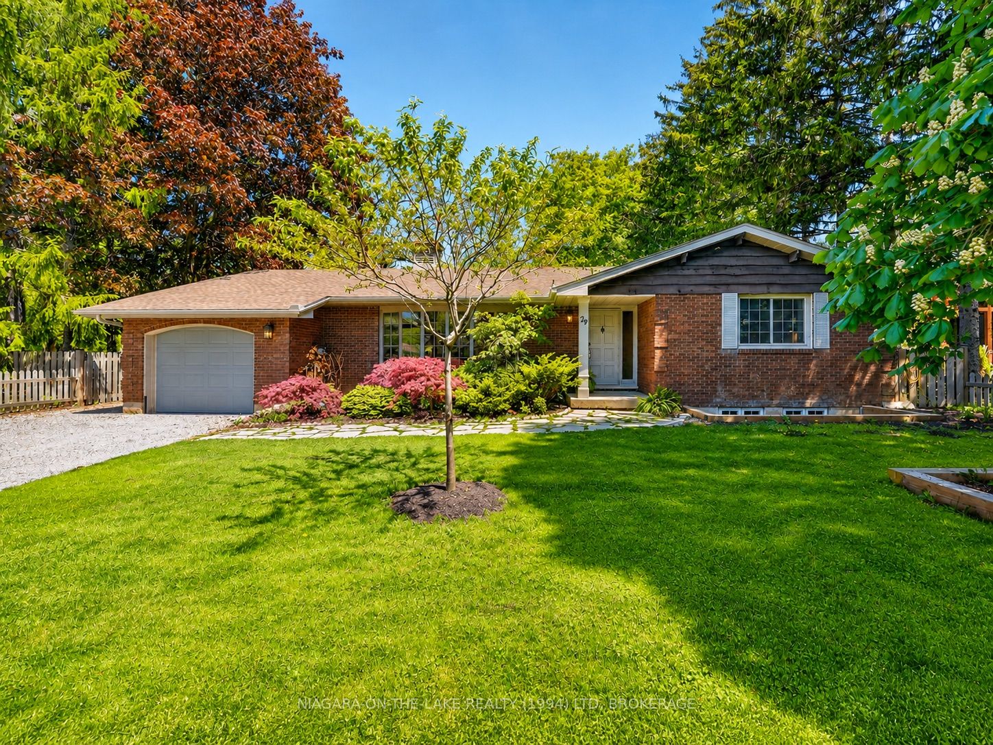 29 Circle Street, Niagara-on-the-Lake, ON L0S 1J0
