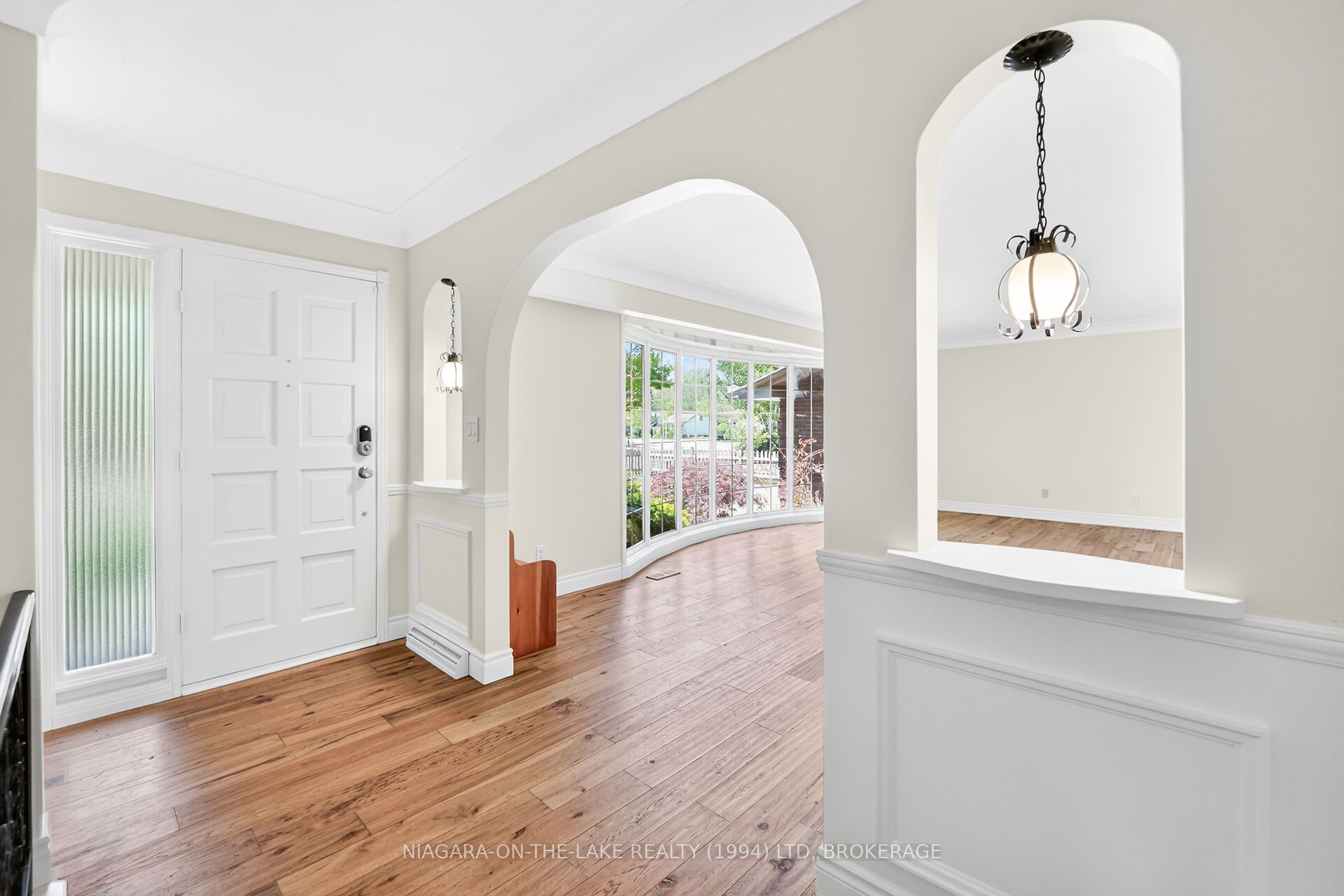 29 Circle Street, Niagara-on-the-Lake, ON L0S 1J0 photo 4