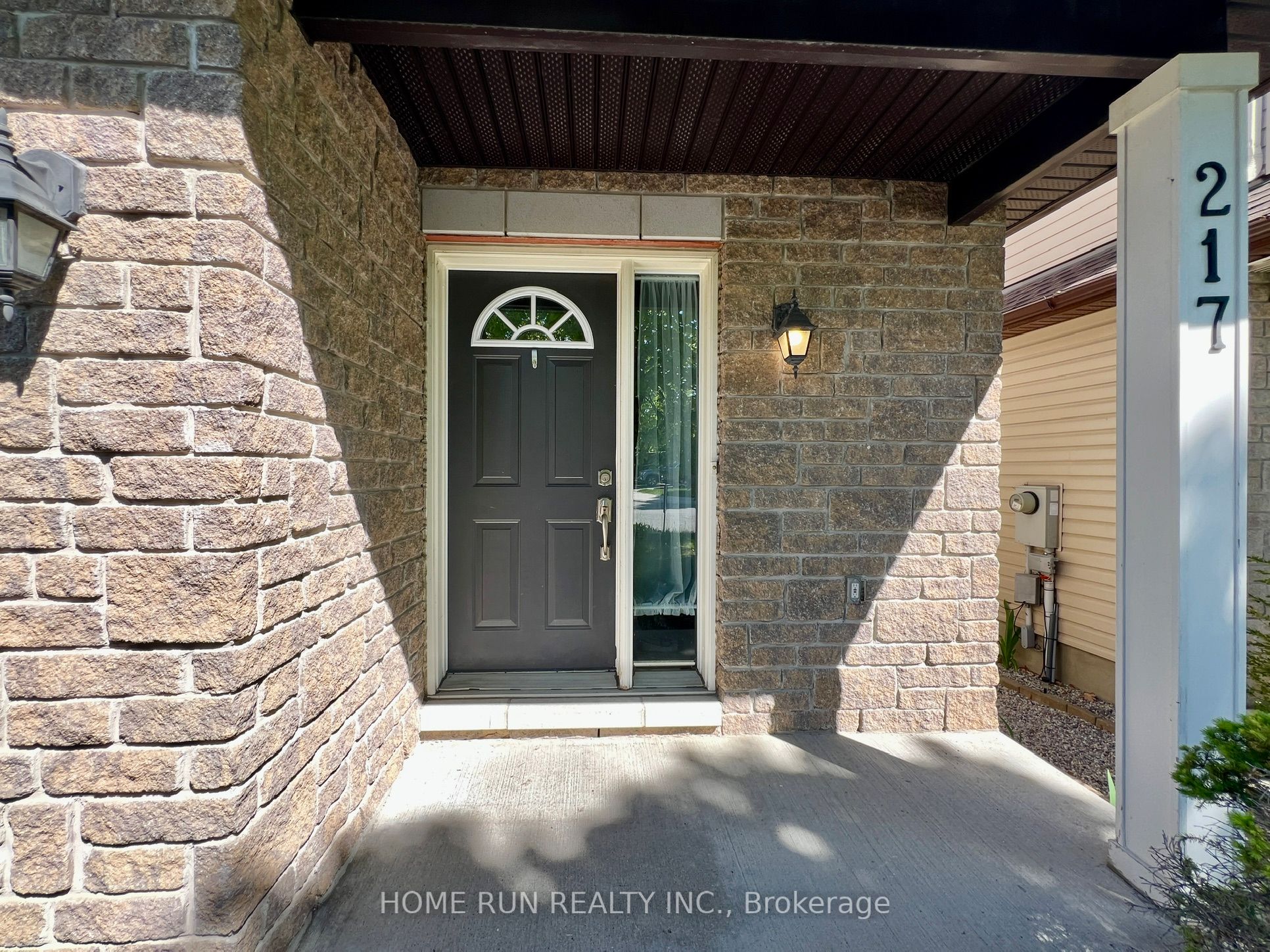 217 Deerfox Drive, Barrhaven, ON K2J 4W8 photo 3