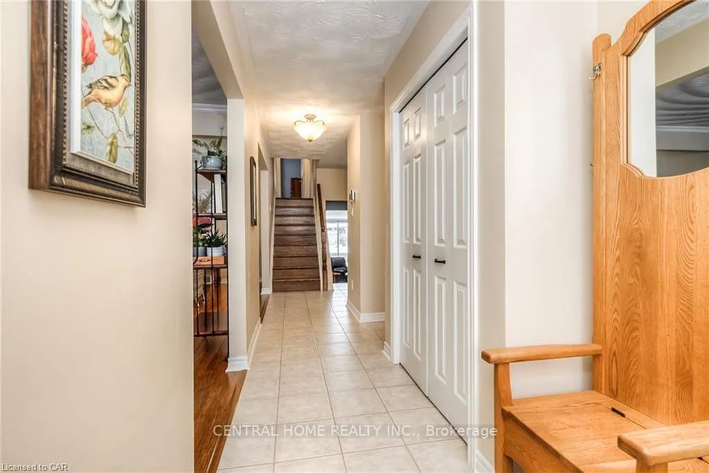 100 Biehn Drive, Kitchener, ON N2R 1M5 photo 4