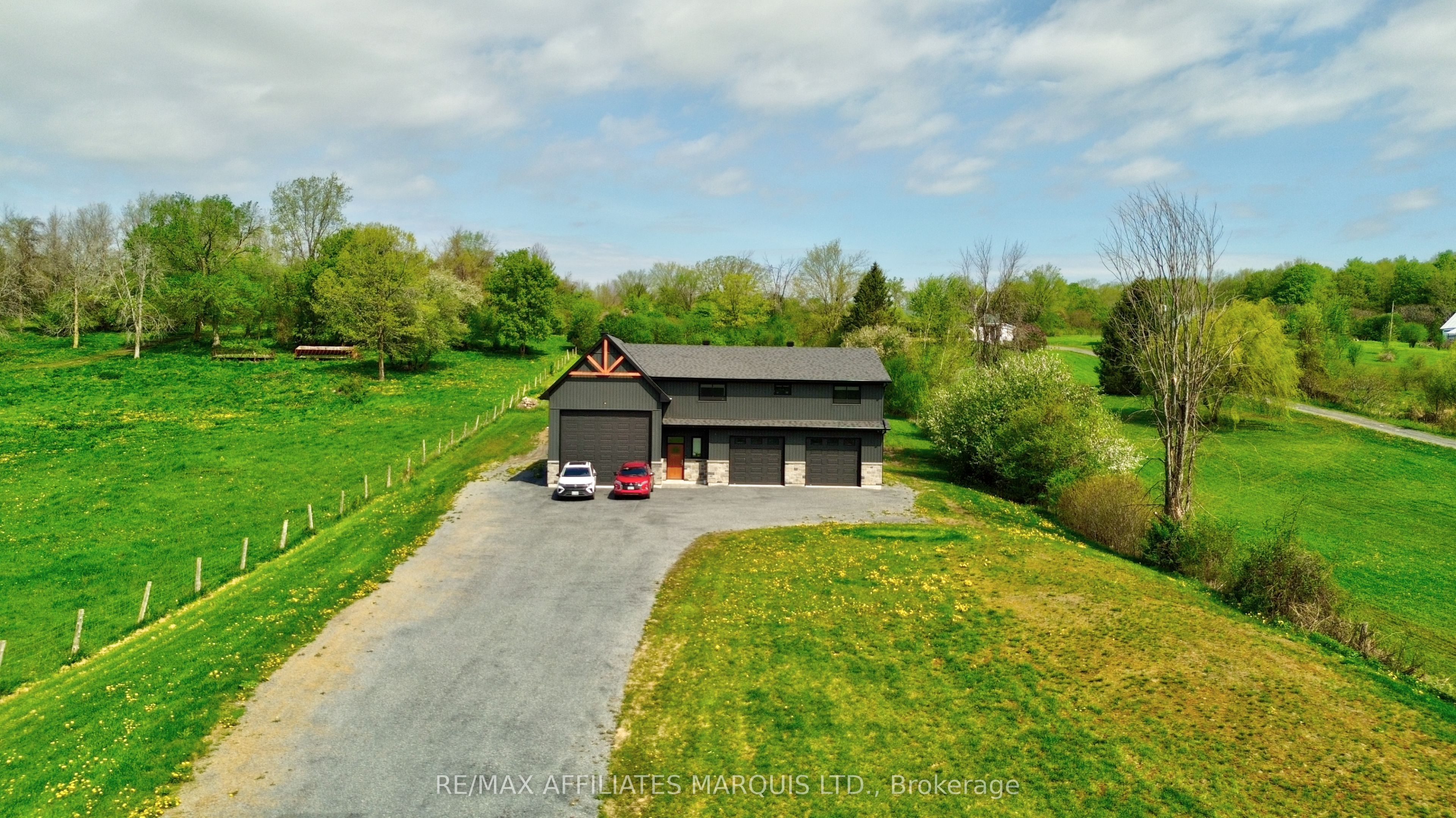18779 Paragon Road, South Glengarry, ON K6H 5R5 photo 3