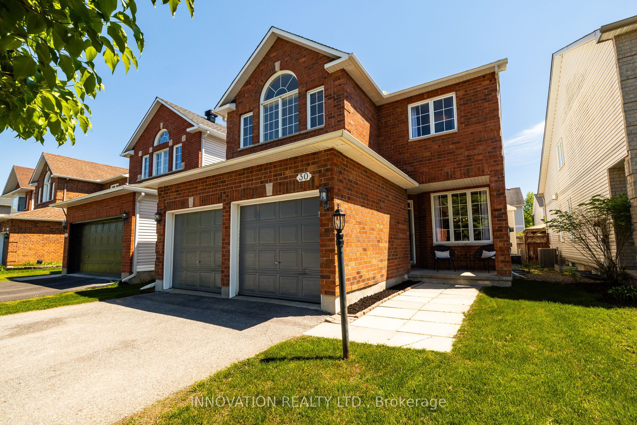 30 Mountain Ash Drive, Barrhaven, ON K2G 6R3 photo 2
