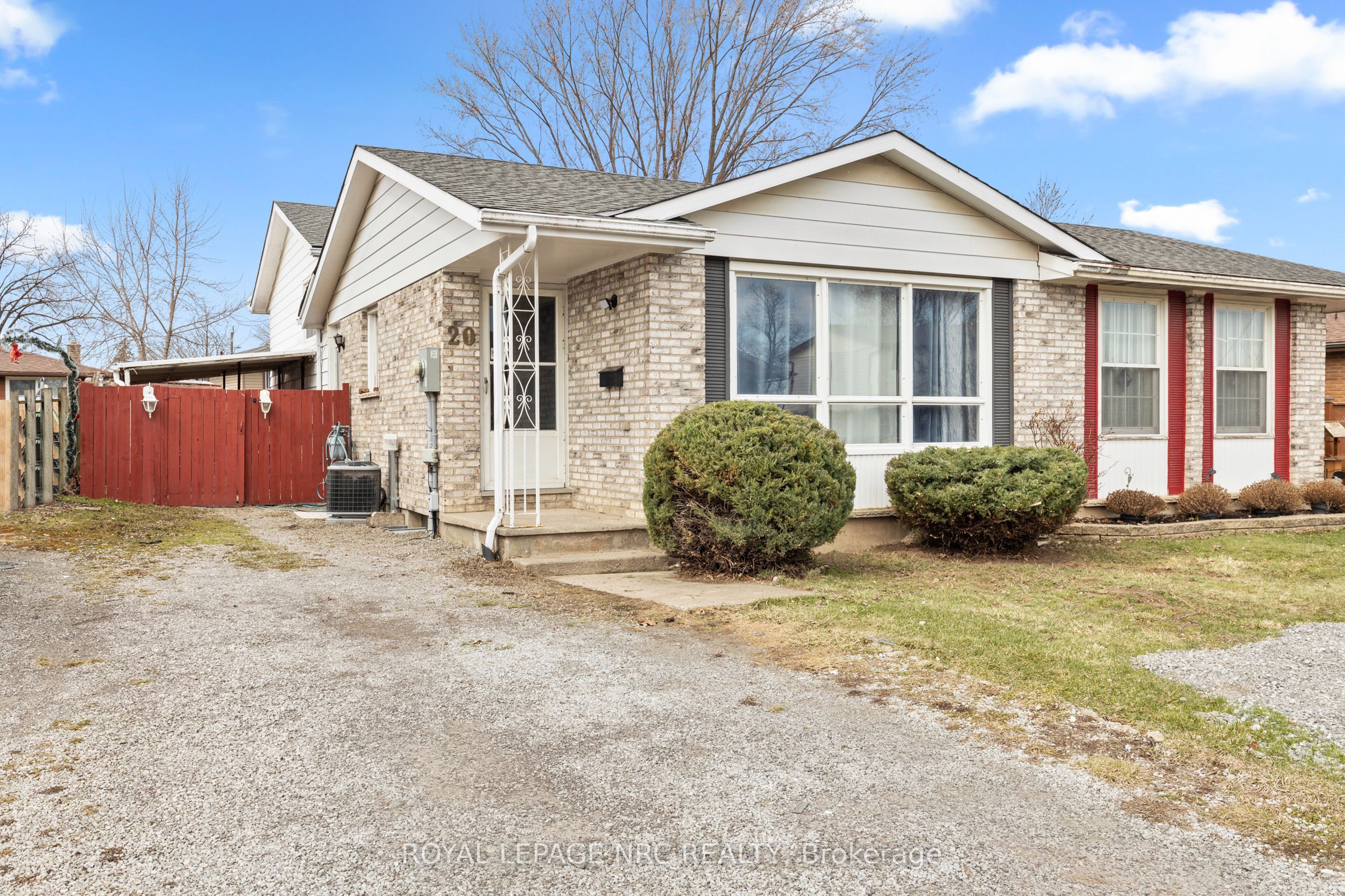 20 Canterbury Drive, St. Catharines, ON L2P 3M7 photo 5
