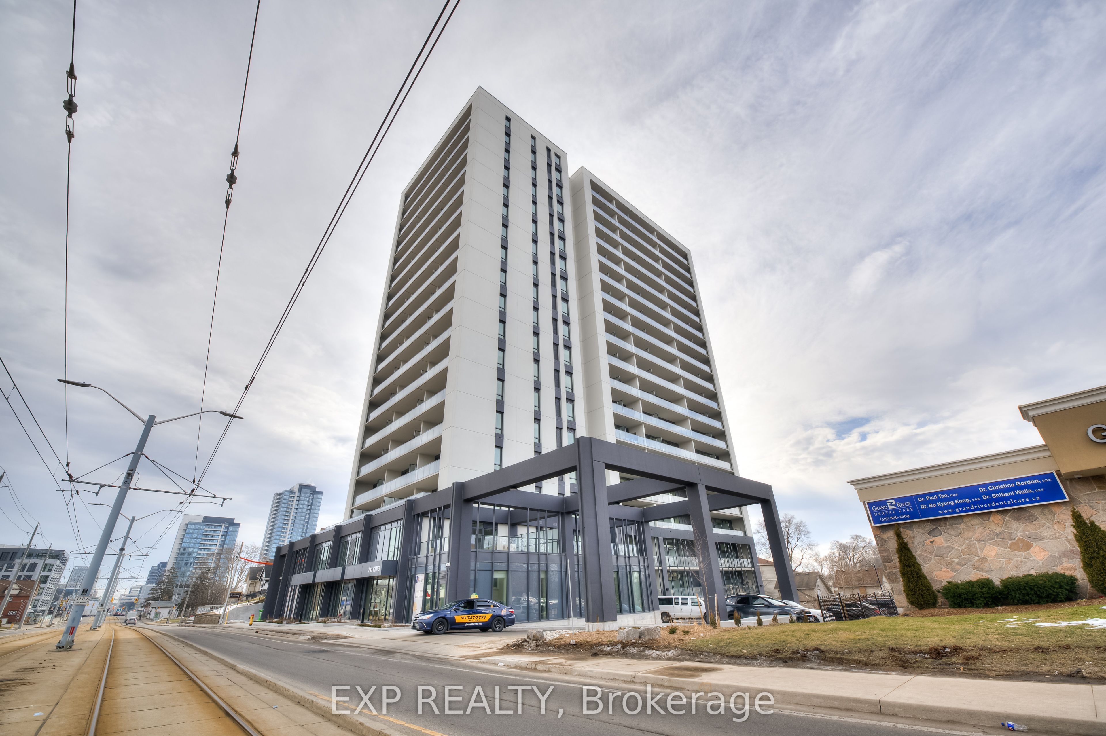 741 King Street W 1505, Kitchener, ON N2G 1E5