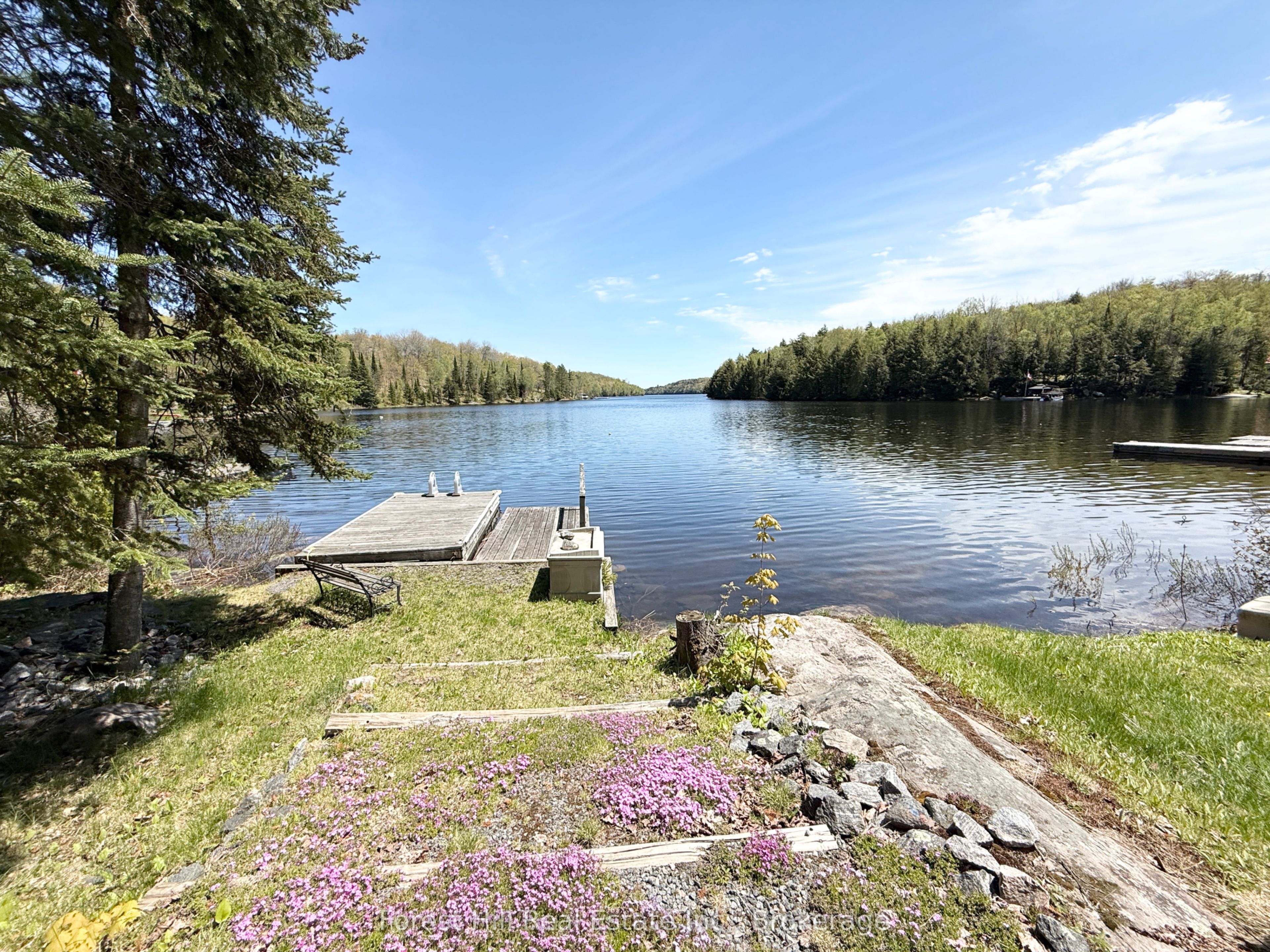 520 Labreche Drive, Parry Sound Remote Area, ON P0H 1S0