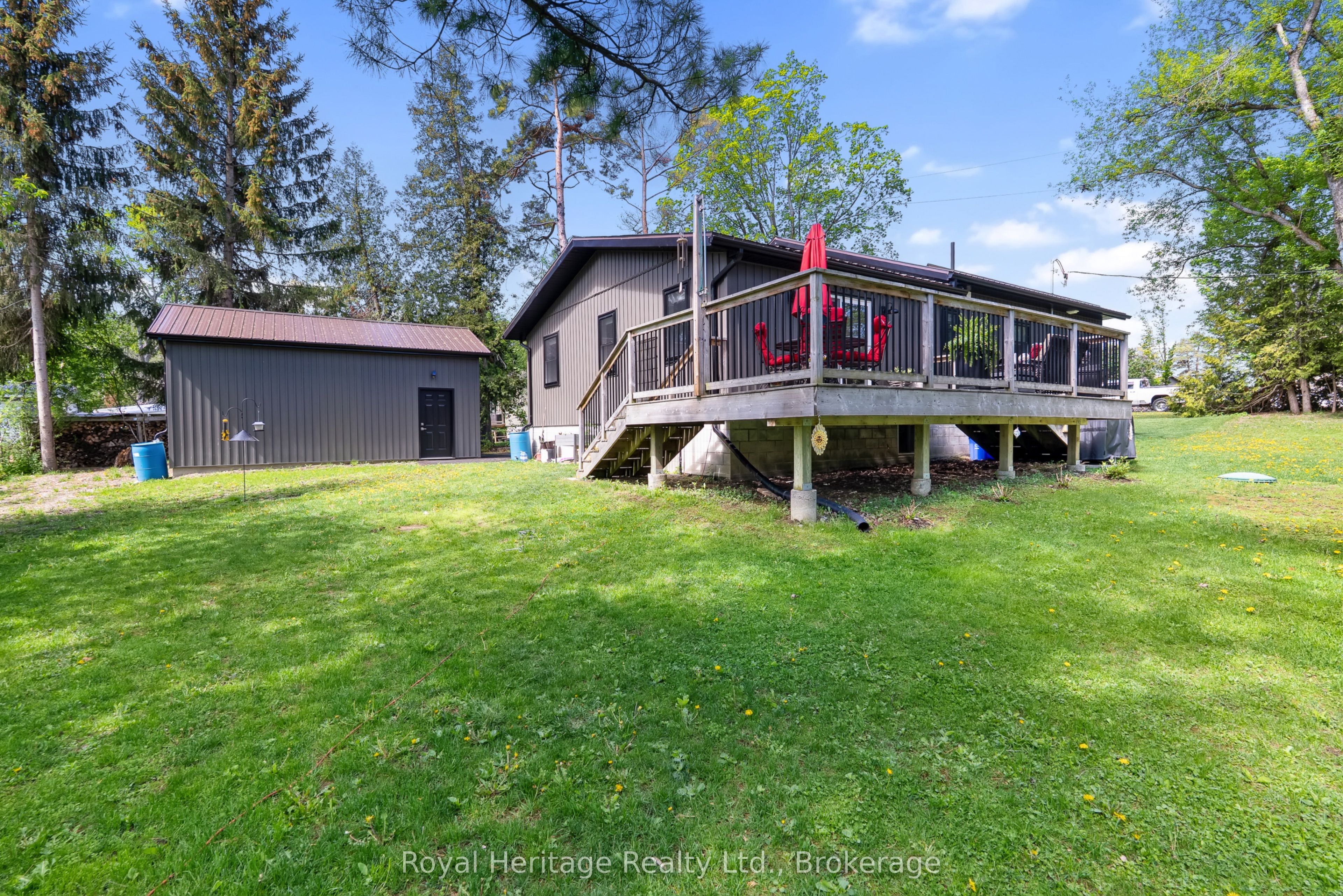 35 Leslie Frost Lane, Kawartha Lakes, ON K9V 4R6 photo 2