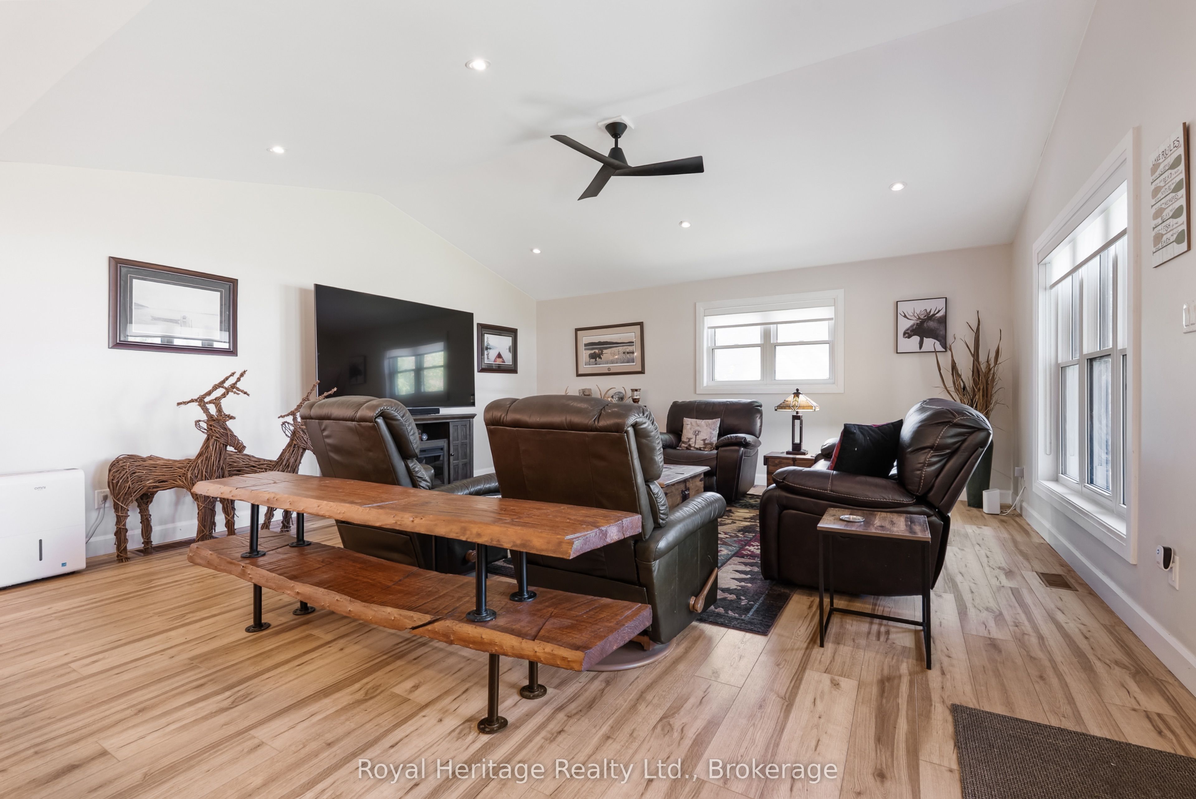 35 Leslie Frost Lane, Kawartha Lakes, ON K9V 4R6 photo 5