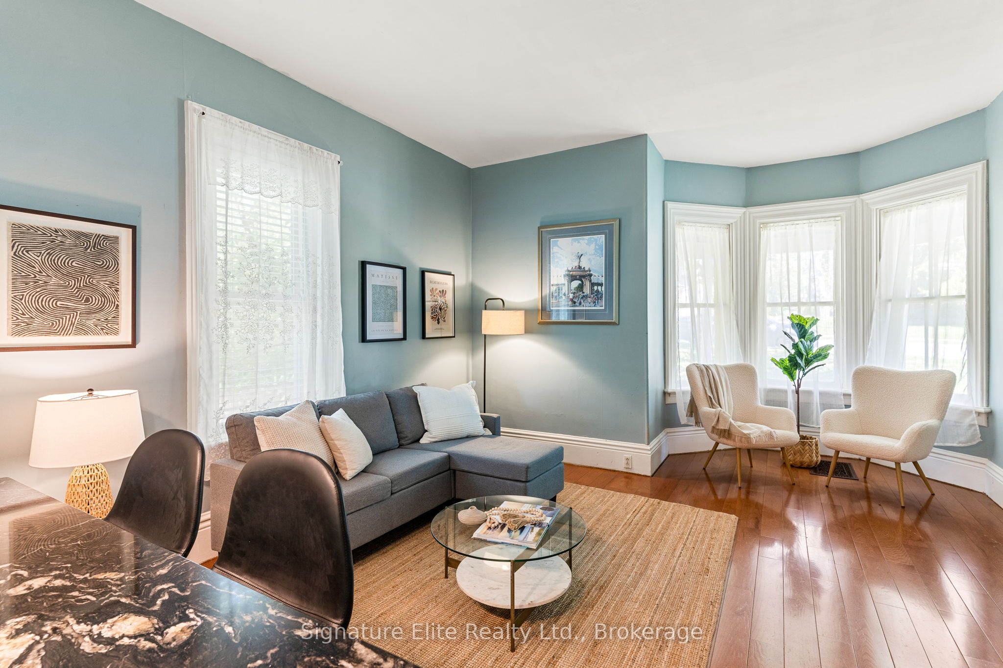 65 Bond Street W, Kawartha Lakes, ON K9V 3R3 photo 3
