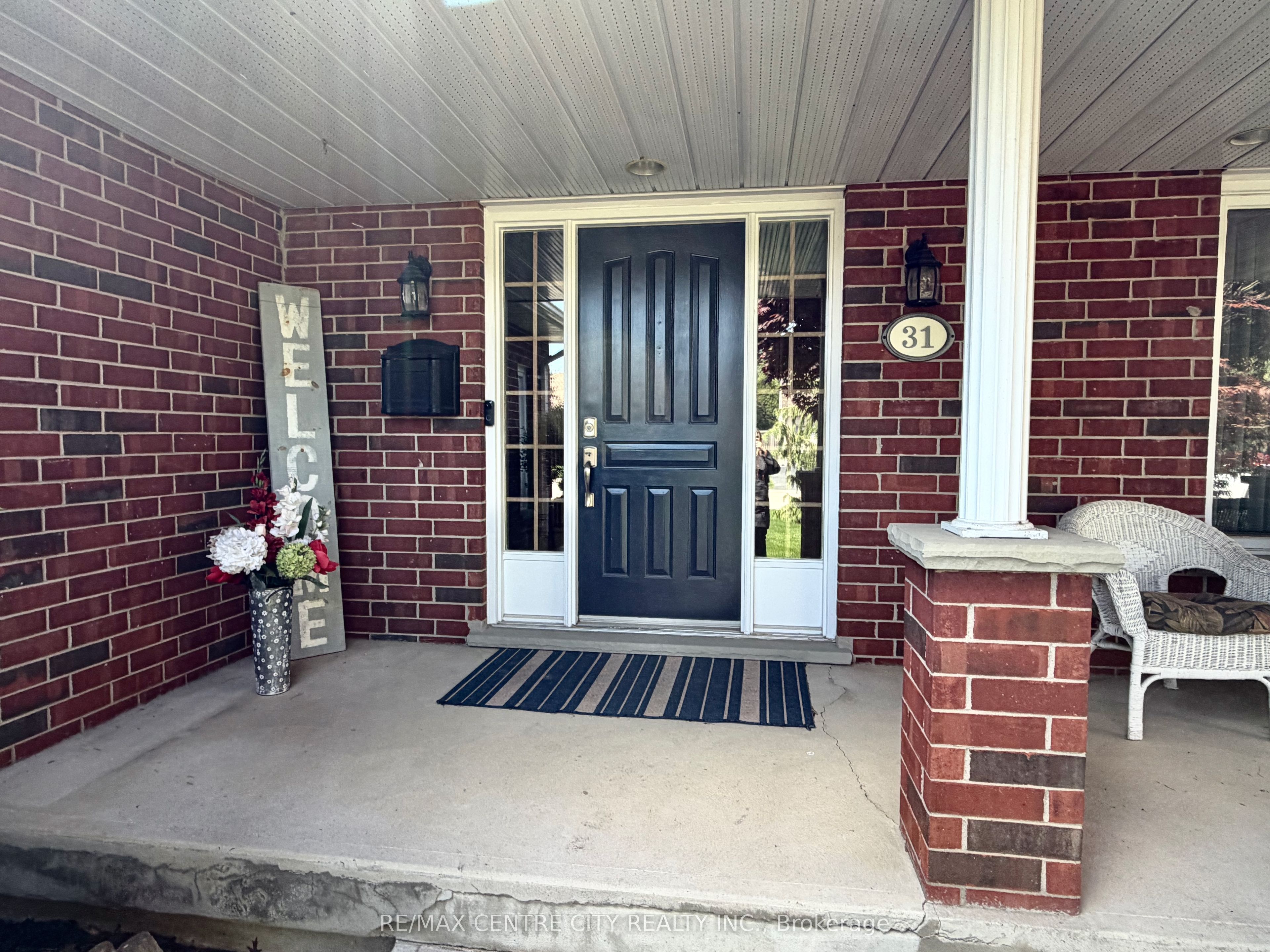 31 Cavanaugh Crescent, St. Thomas, ON N5R 5Y6 photo 3