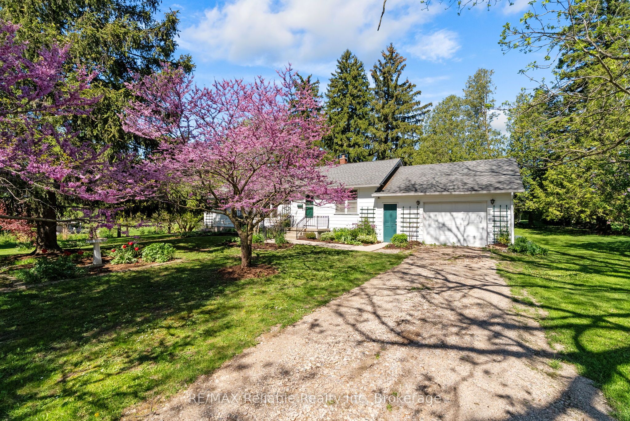 68 William Street, Huron East, ON N0K 1G0 photo 3