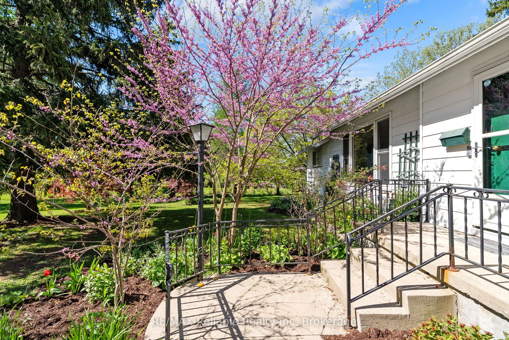 68 William Street, Huron East, ON N0K 1G0 photo 4